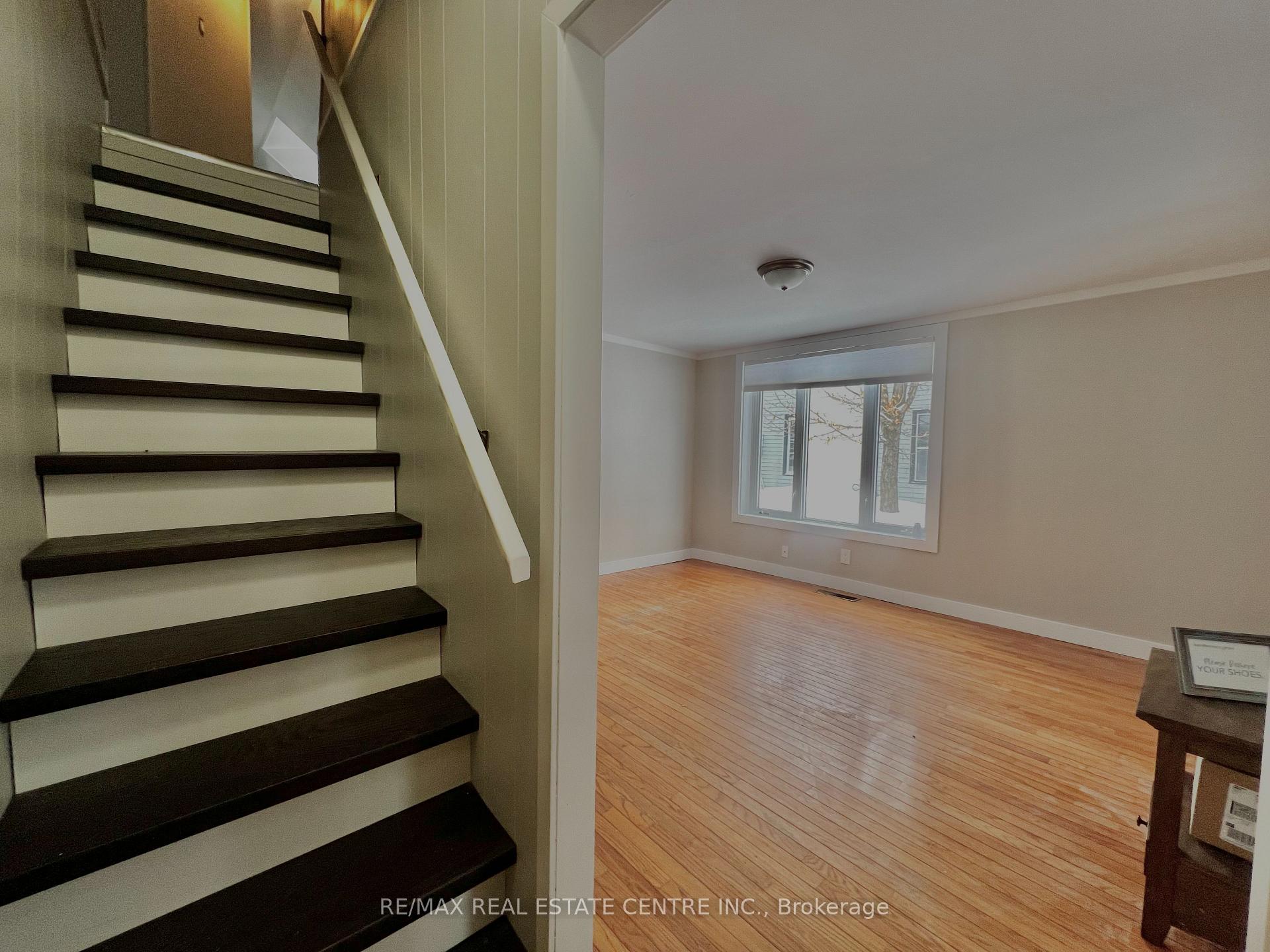 Photo 29 of 310 Andrew Street, Shelburne — HOMEH