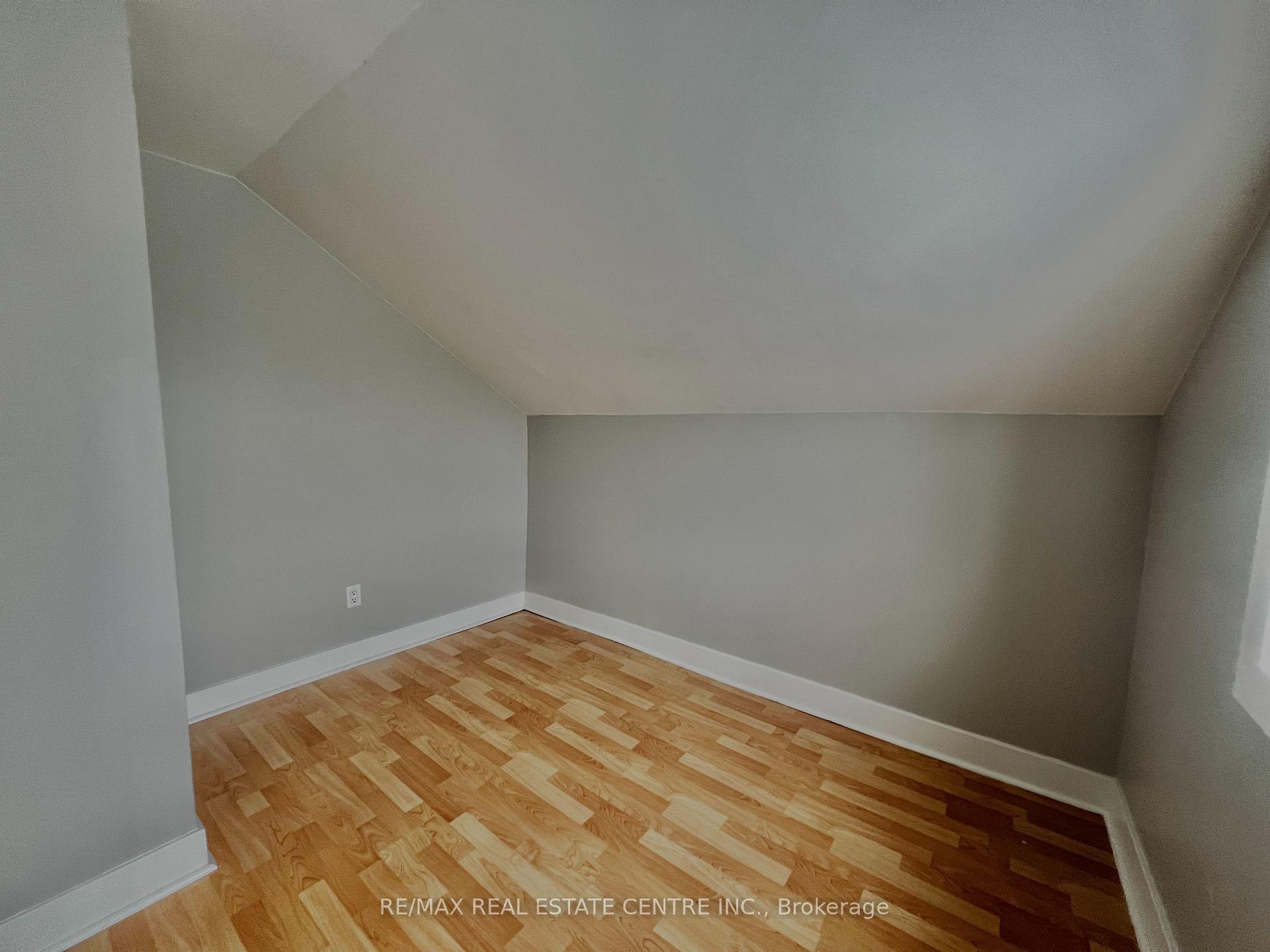 Photo 34 of 310 Andrew Street, Shelburne — HOMEH