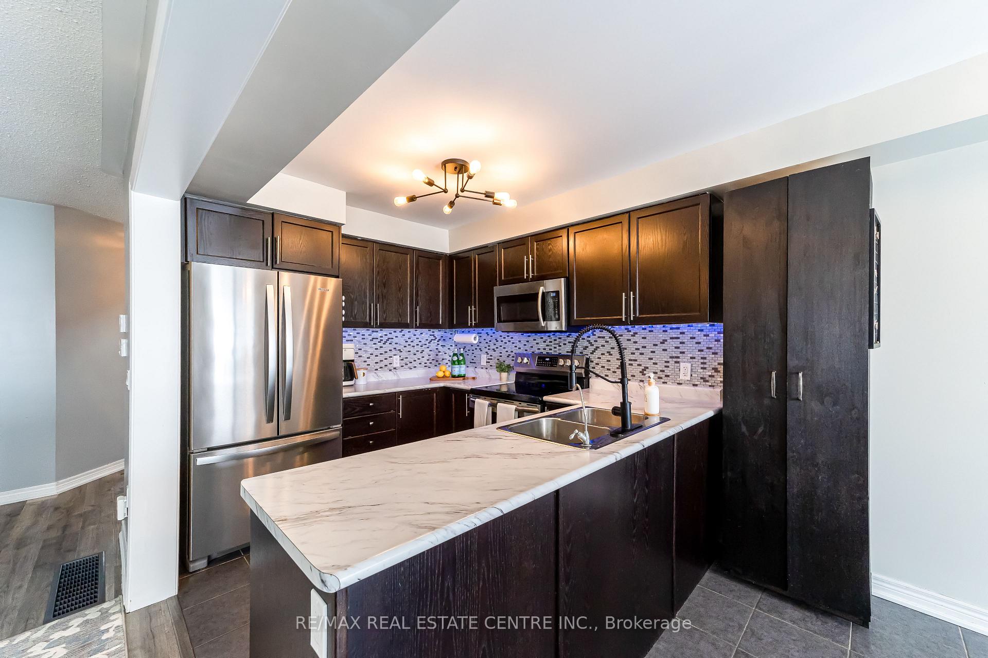 Photo 7 of 821 Cook Crescent, Shelburne — HOMEH