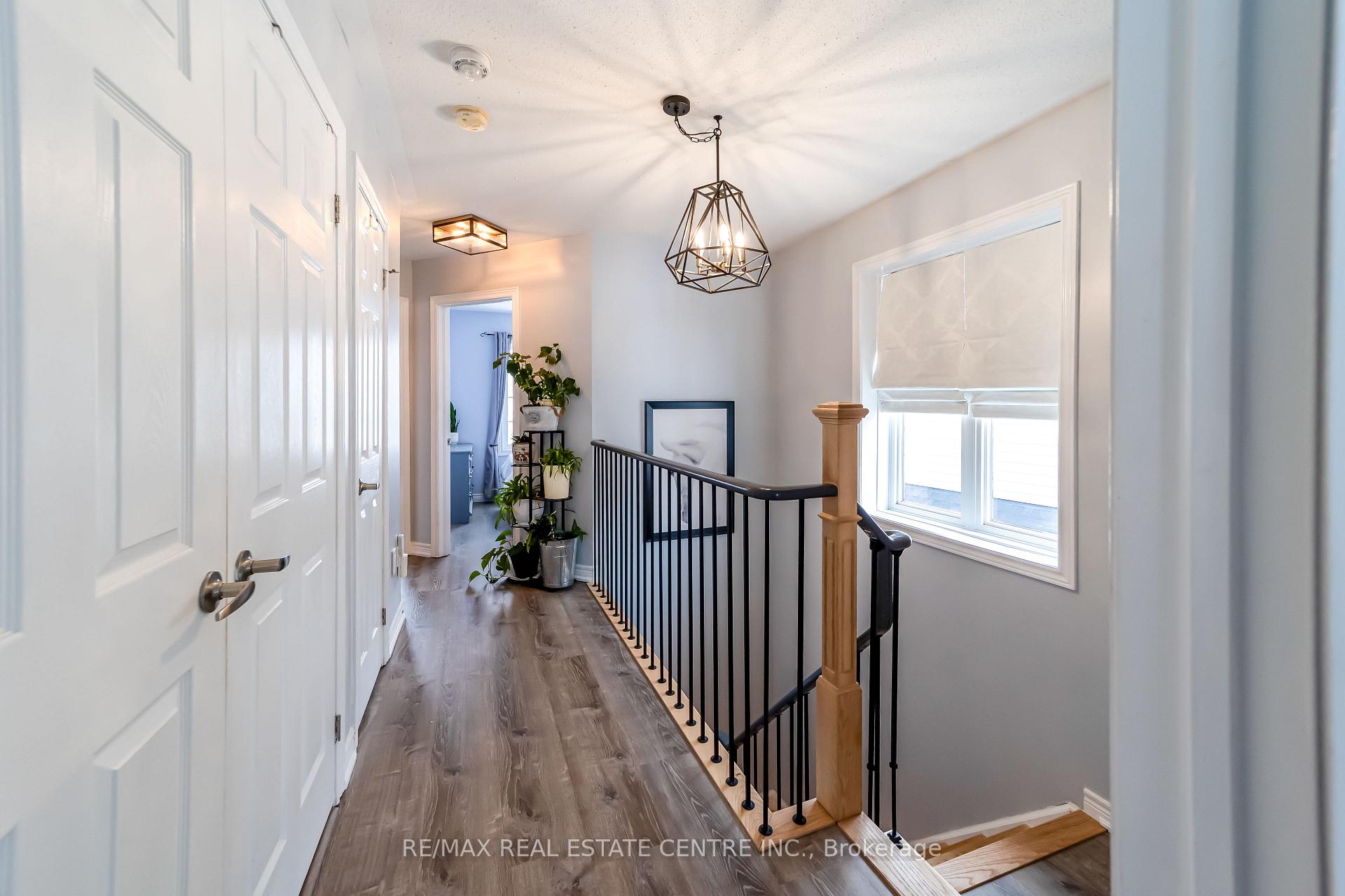 Photo 9 of 821 Cook Crescent, Shelburne — HOMEH