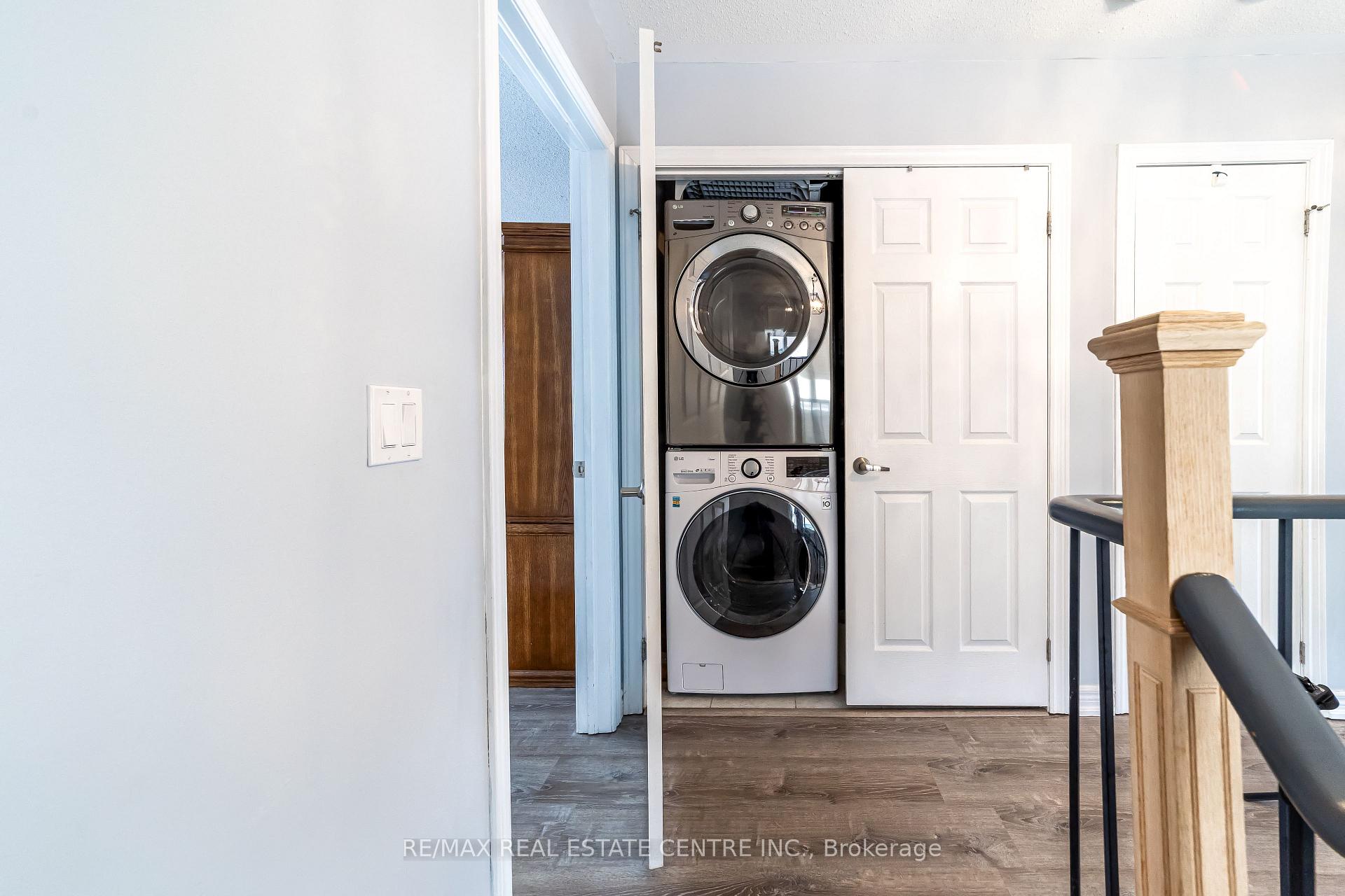 Photo 10 of 821 Cook Crescent, Shelburne — HOMEH