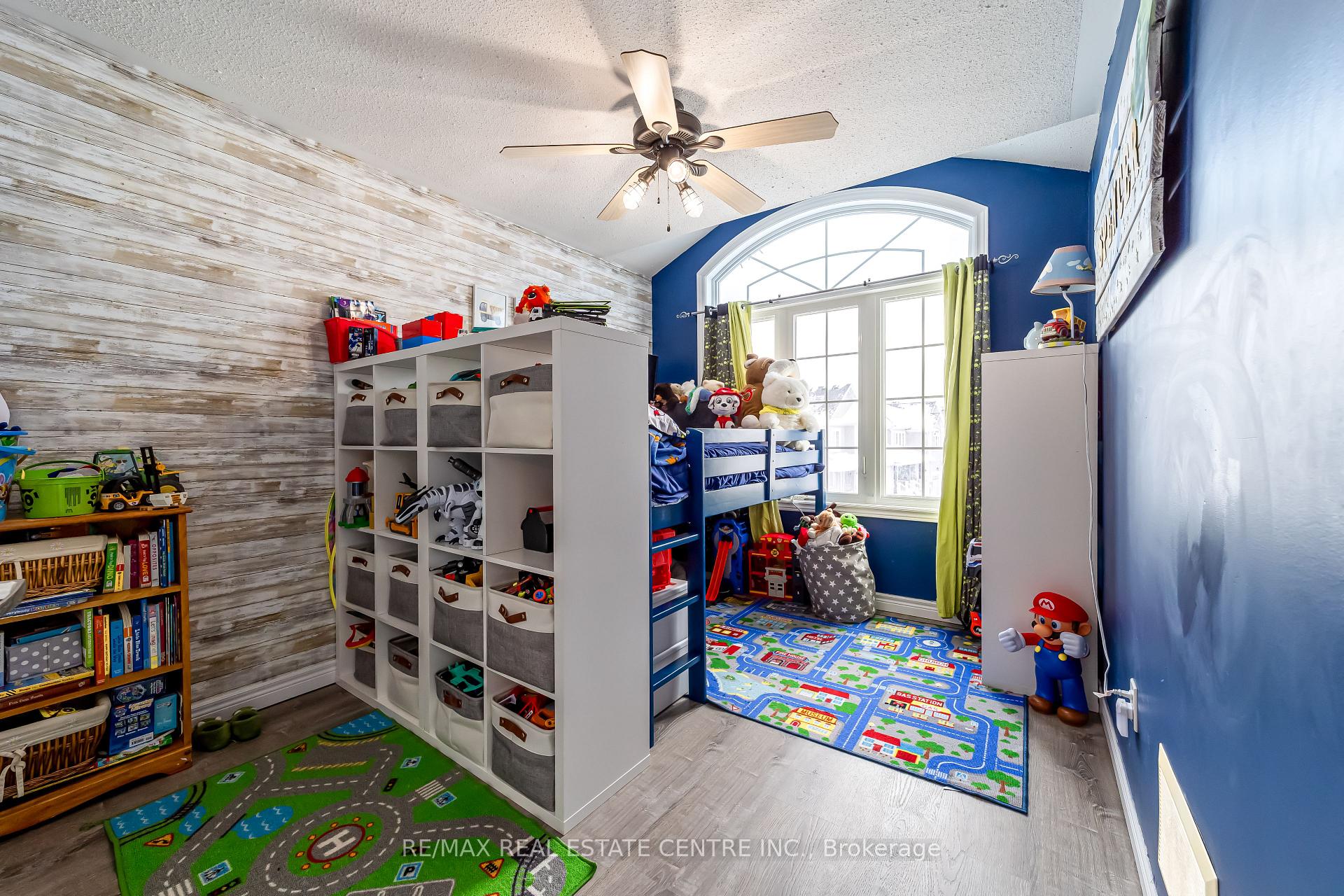 Photo 17 of 821 Cook Crescent, Shelburne — HOMEH