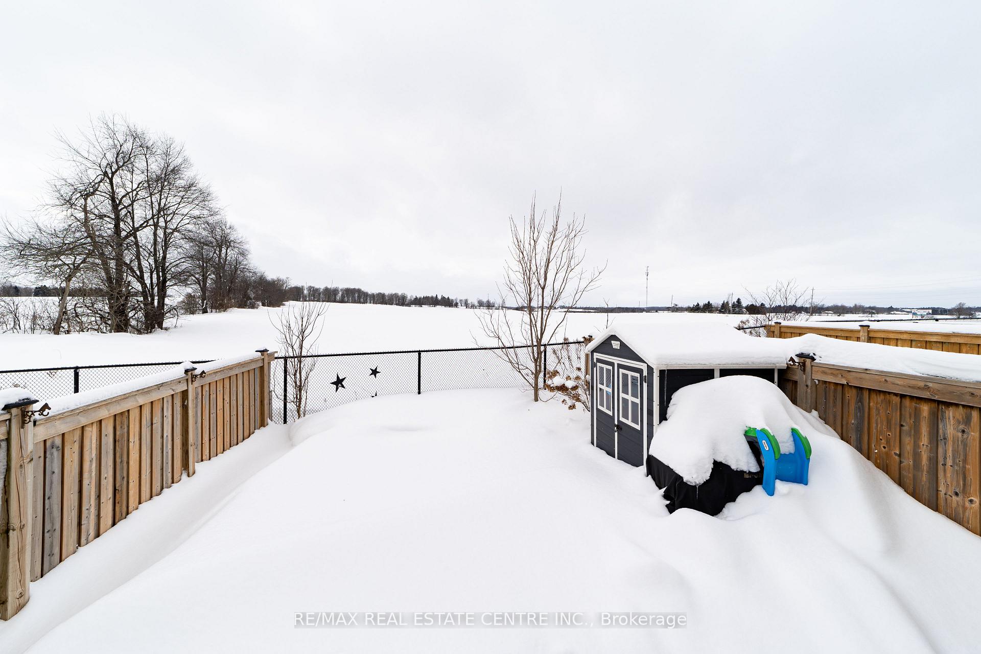 Photo 19 of 821 Cook Crescent, Shelburne — HOMEH