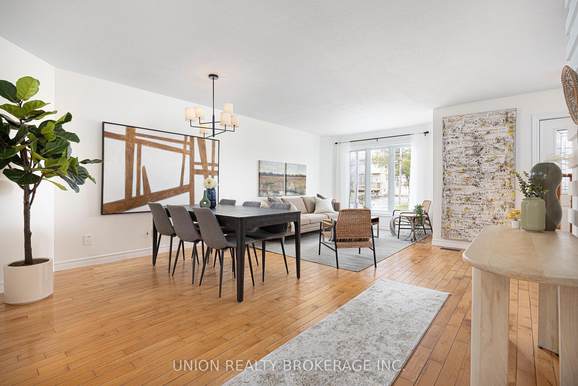 Photo 10 of 418 Bay Street, Scugog, Port Perry — HOMEH
