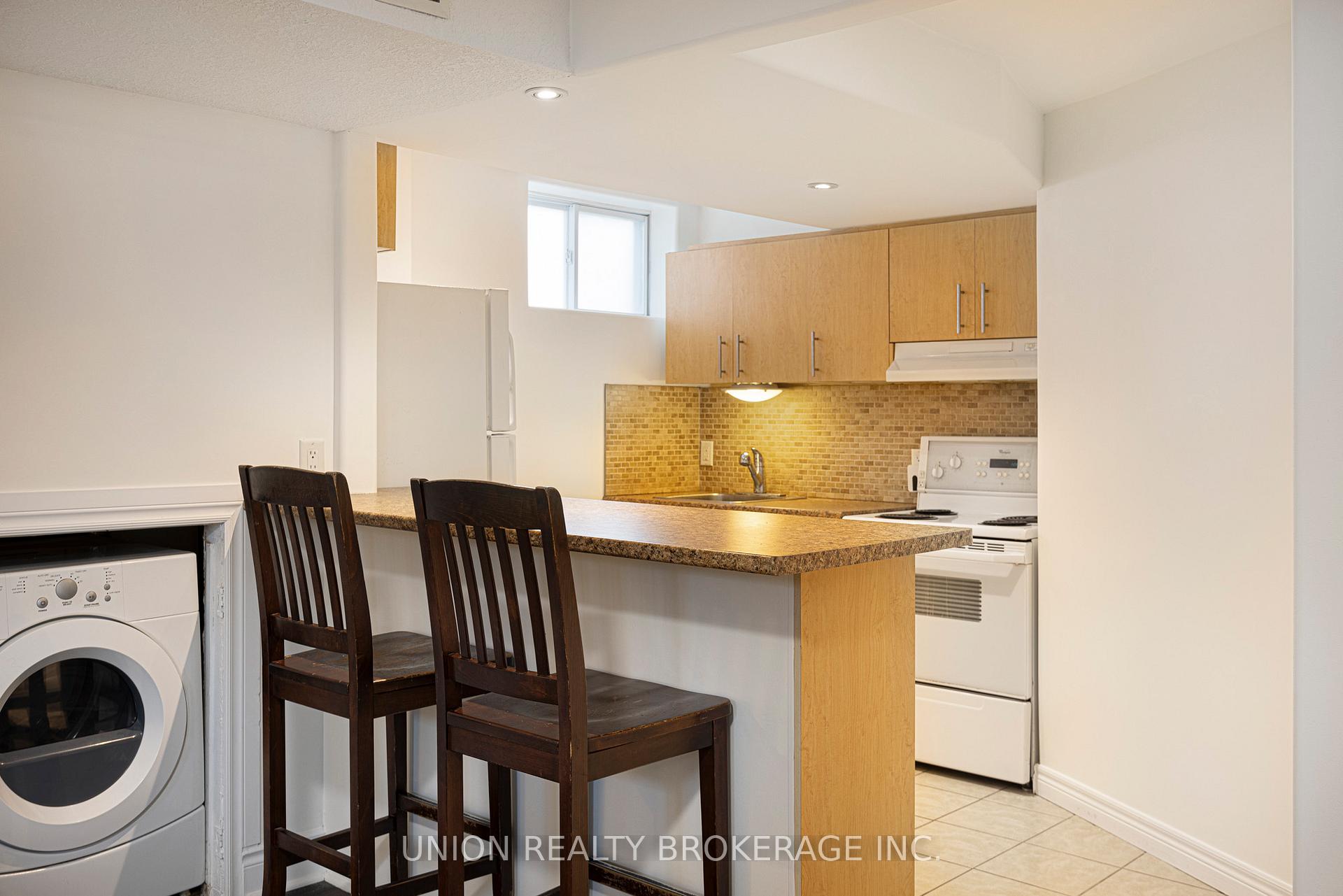 Photo 28 of 418 Bay Street, Scugog, Port Perry — HOMEH