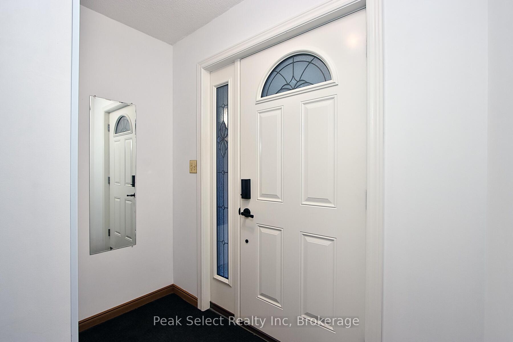 Photo 5 of 68 Devon Drive, South Huron, Exeter — HOMEH