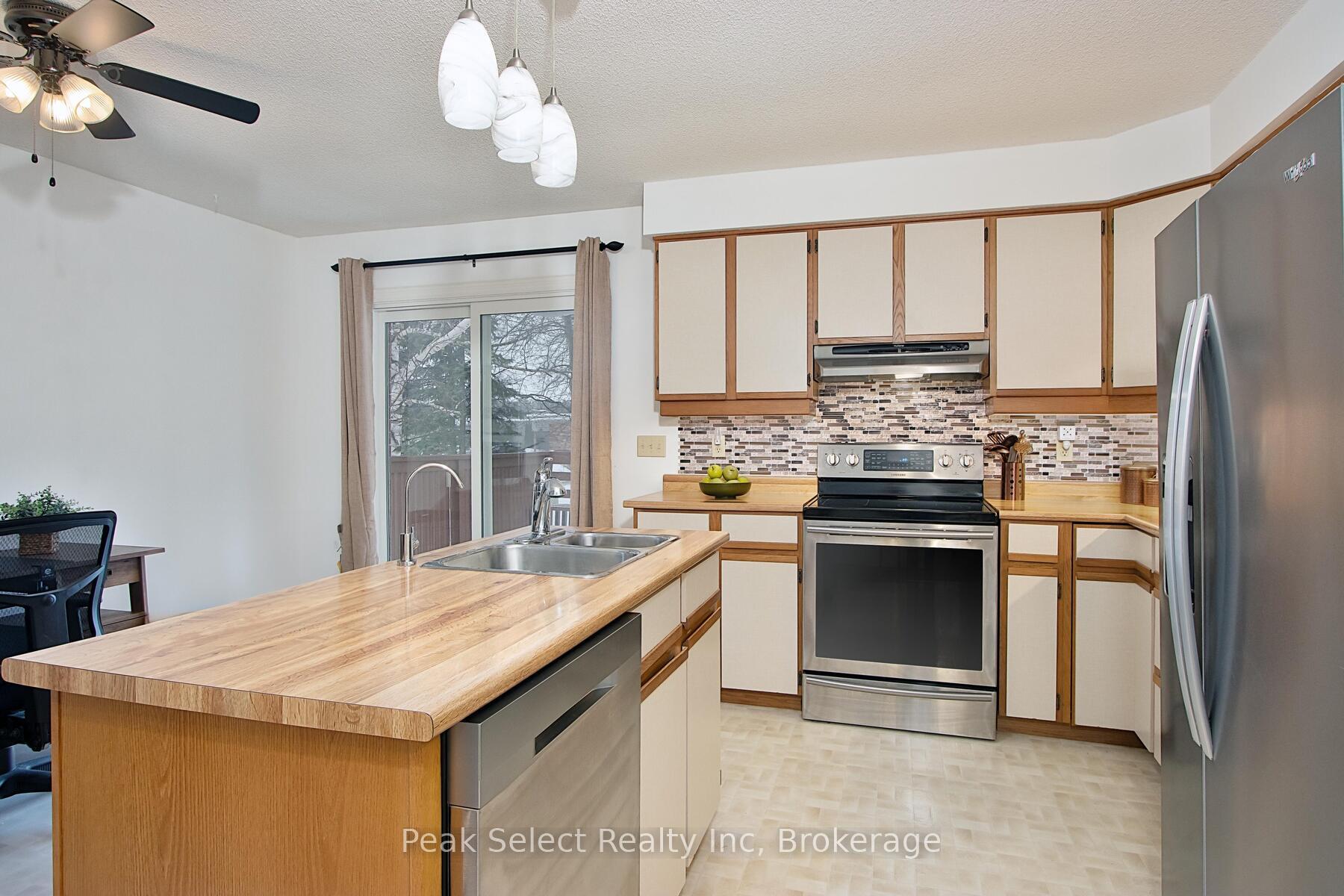 Photo 10 of 68 Devon Drive, South Huron, Exeter — HOMEH