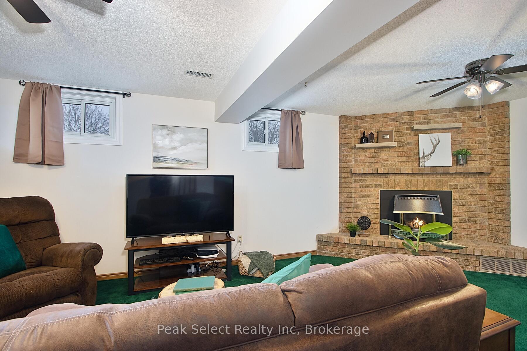 Photo 26 of 68 Devon Drive, South Huron, Exeter — HOMEH
