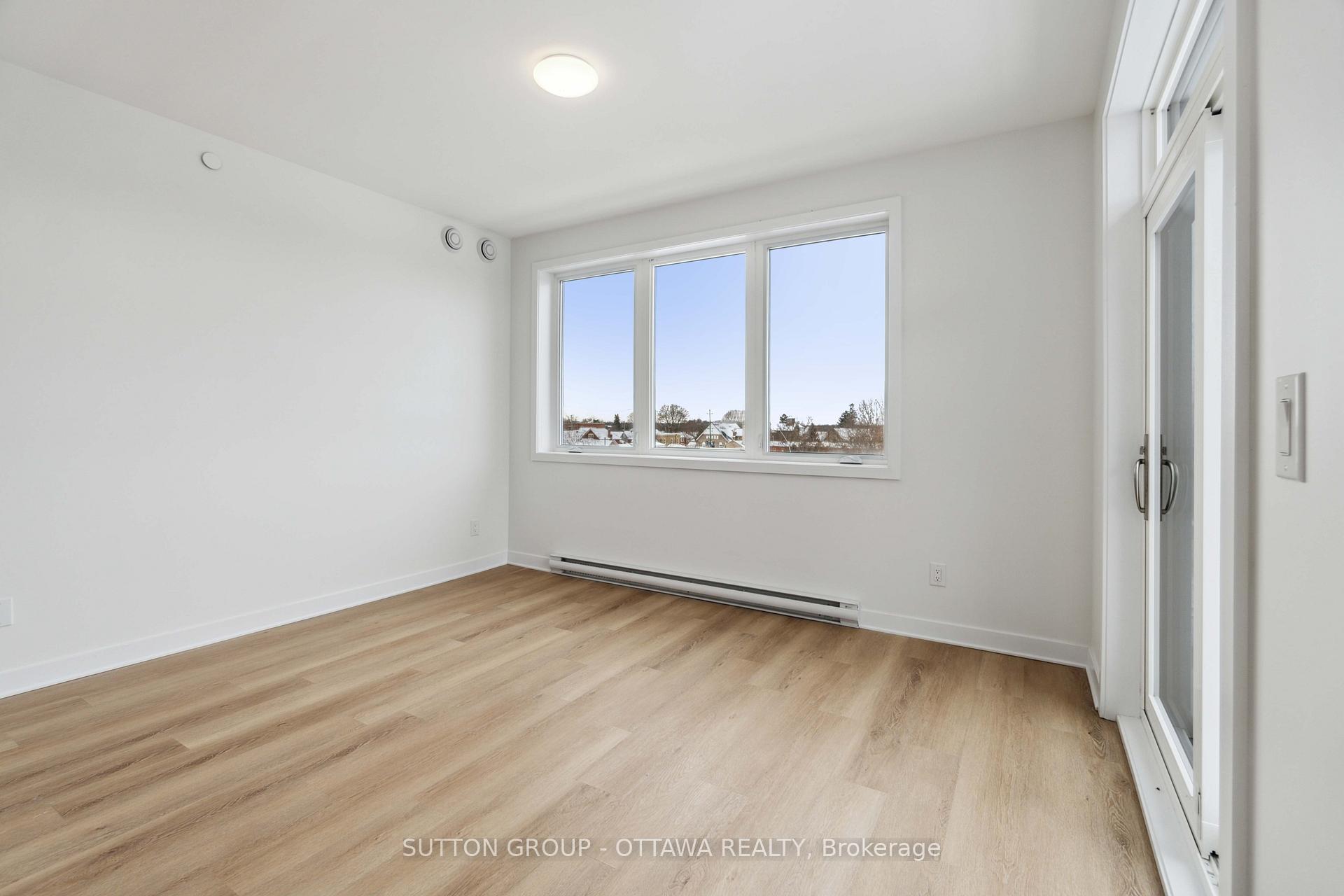 Photo 9 of Unit 402, 7 Maple Avenue, Smiths Falls — HOMEH