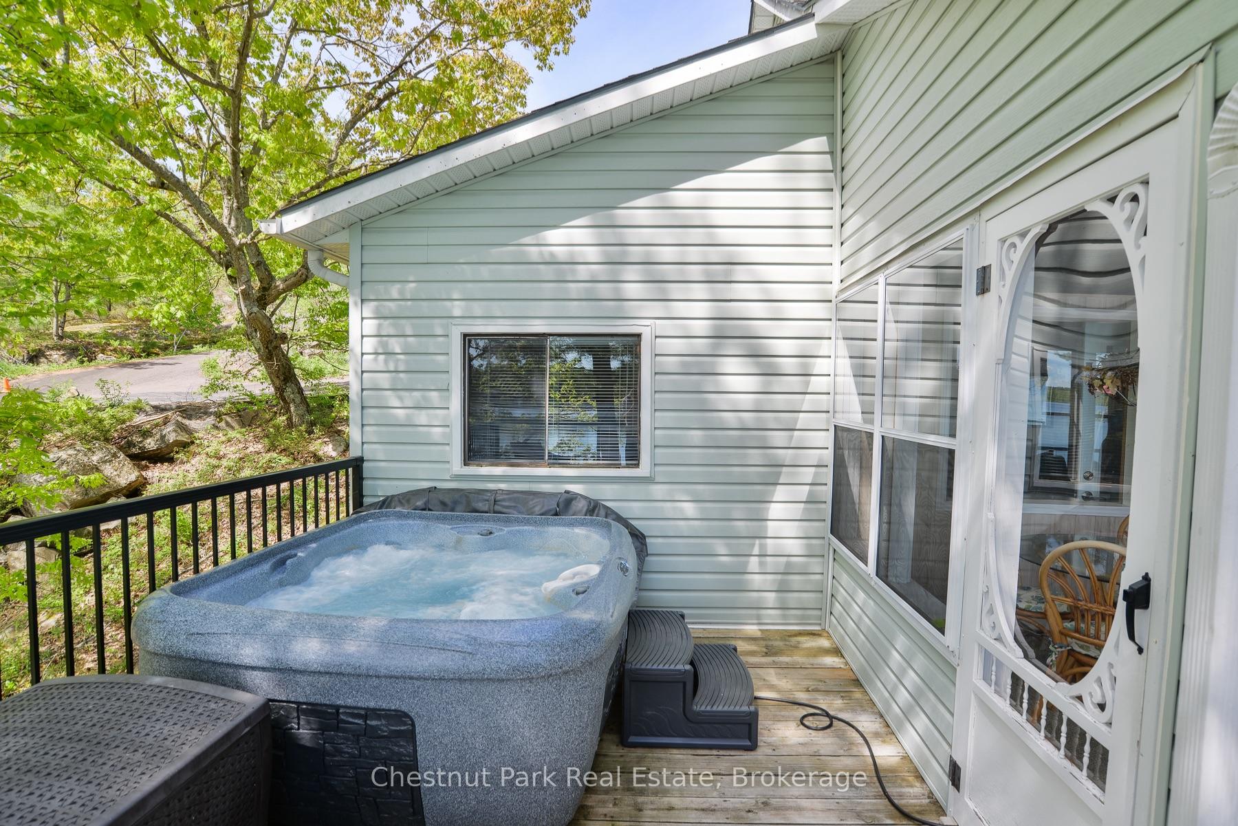 Photo 10 of 4458 Riverview Drive, Severn, Rural Severn — HOMEH