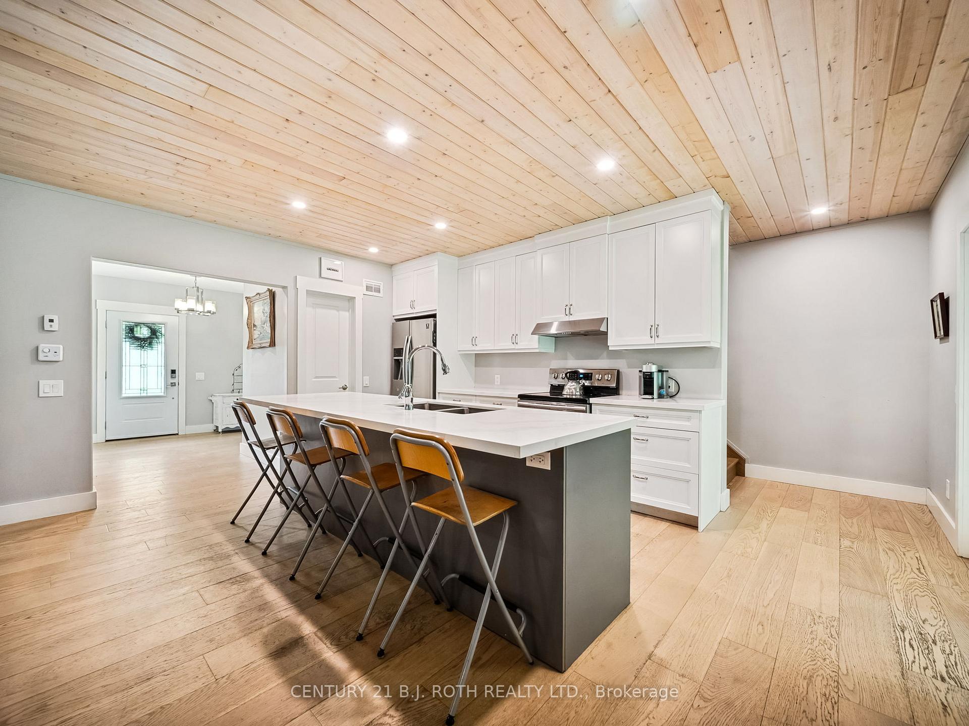 Photo 3 of 4098 Cambrian Road, Severn, Rural Severn — HOMEH
