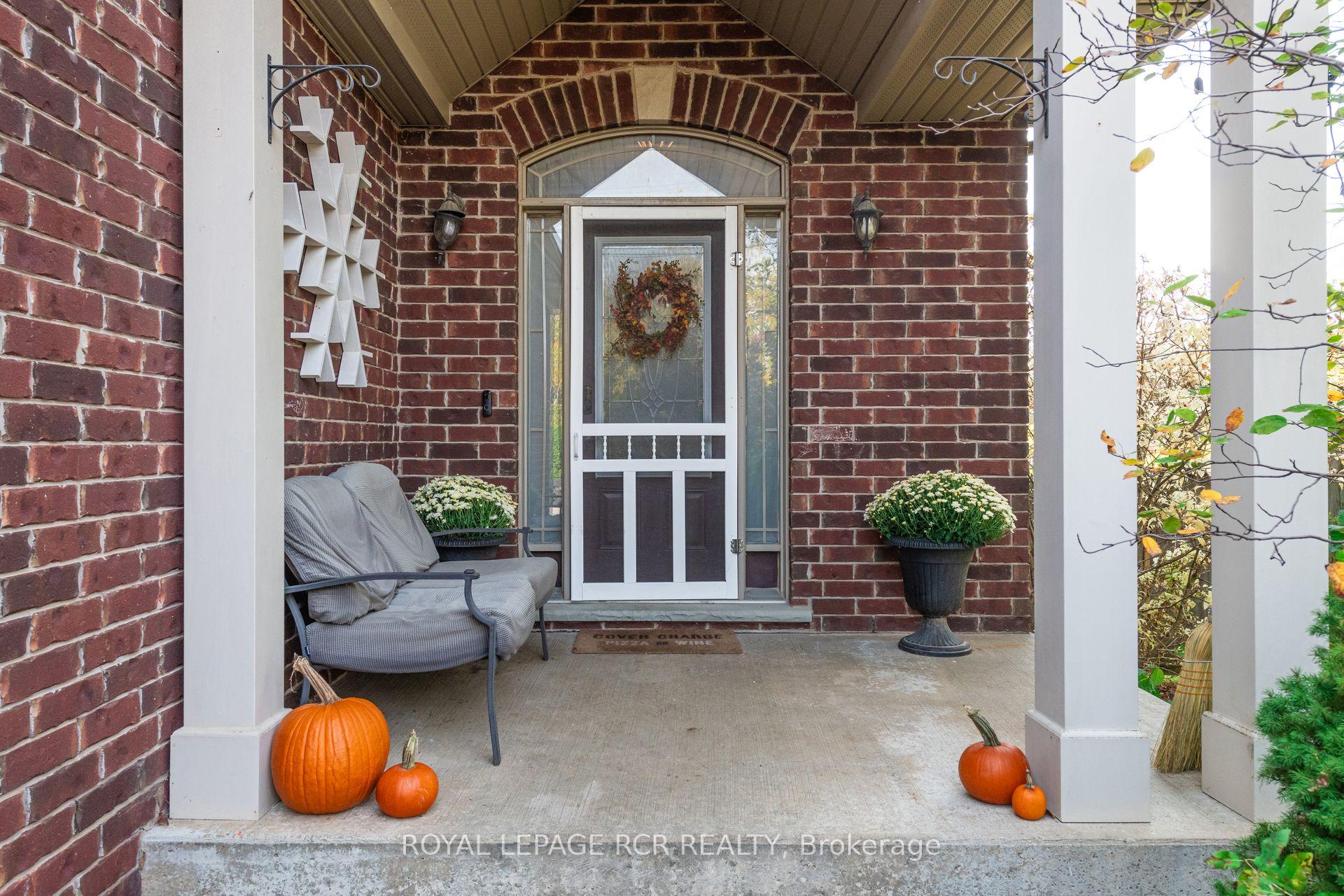Photo 3 of 668 Cedar Street, Shelburne — HOMEH