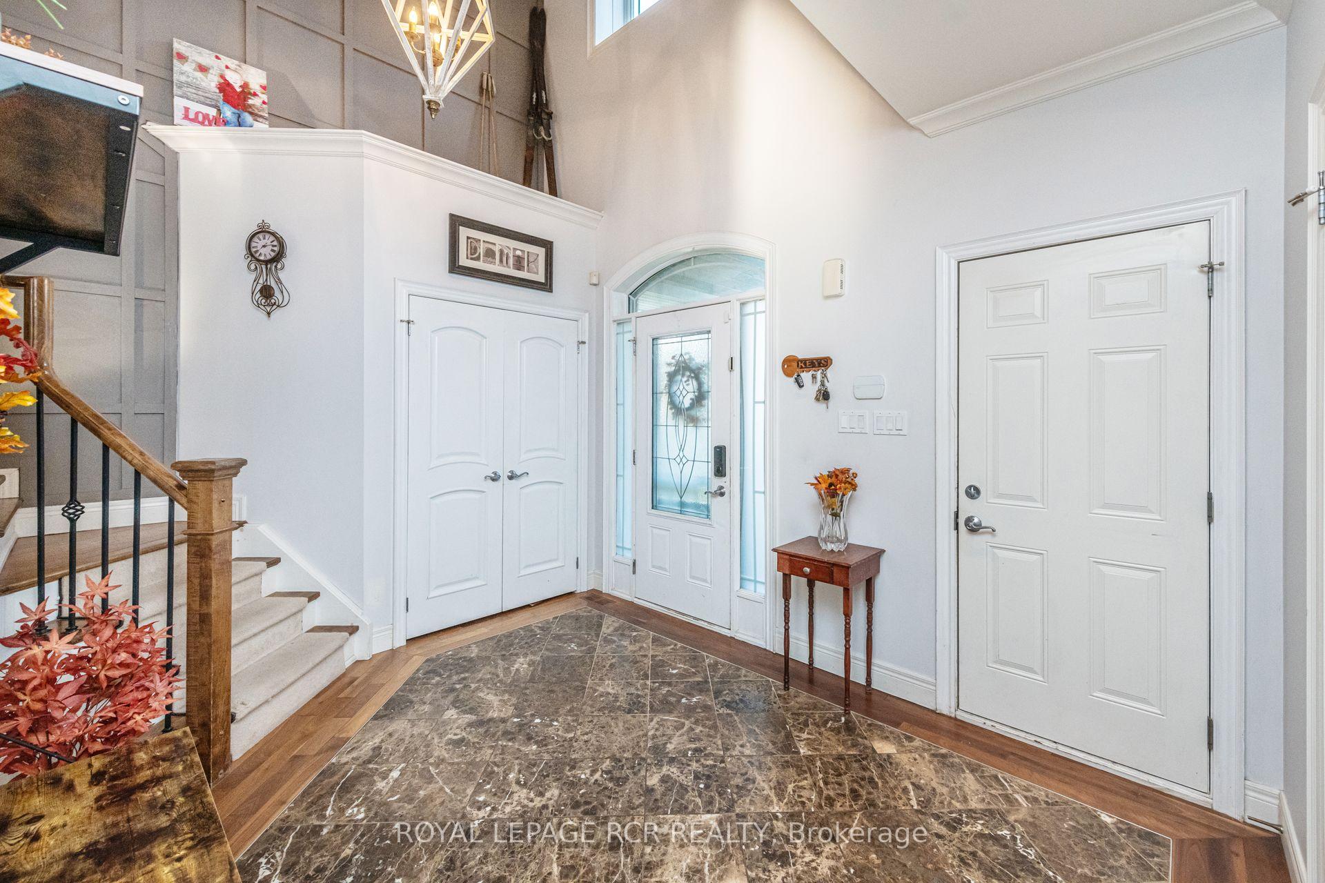 Photo 4 of 668 Cedar Street, Shelburne — HOMEH