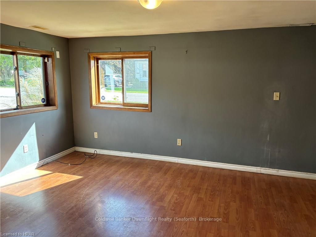 Photo 3 of 130 Richmond Street, South Huron, Stephen — HOMEH