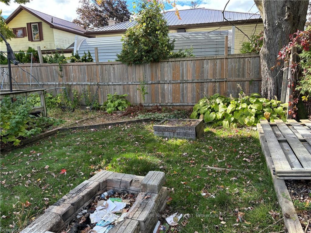 Photo 23 of 130 Richmond Street, South Huron, Stephen — HOMEH