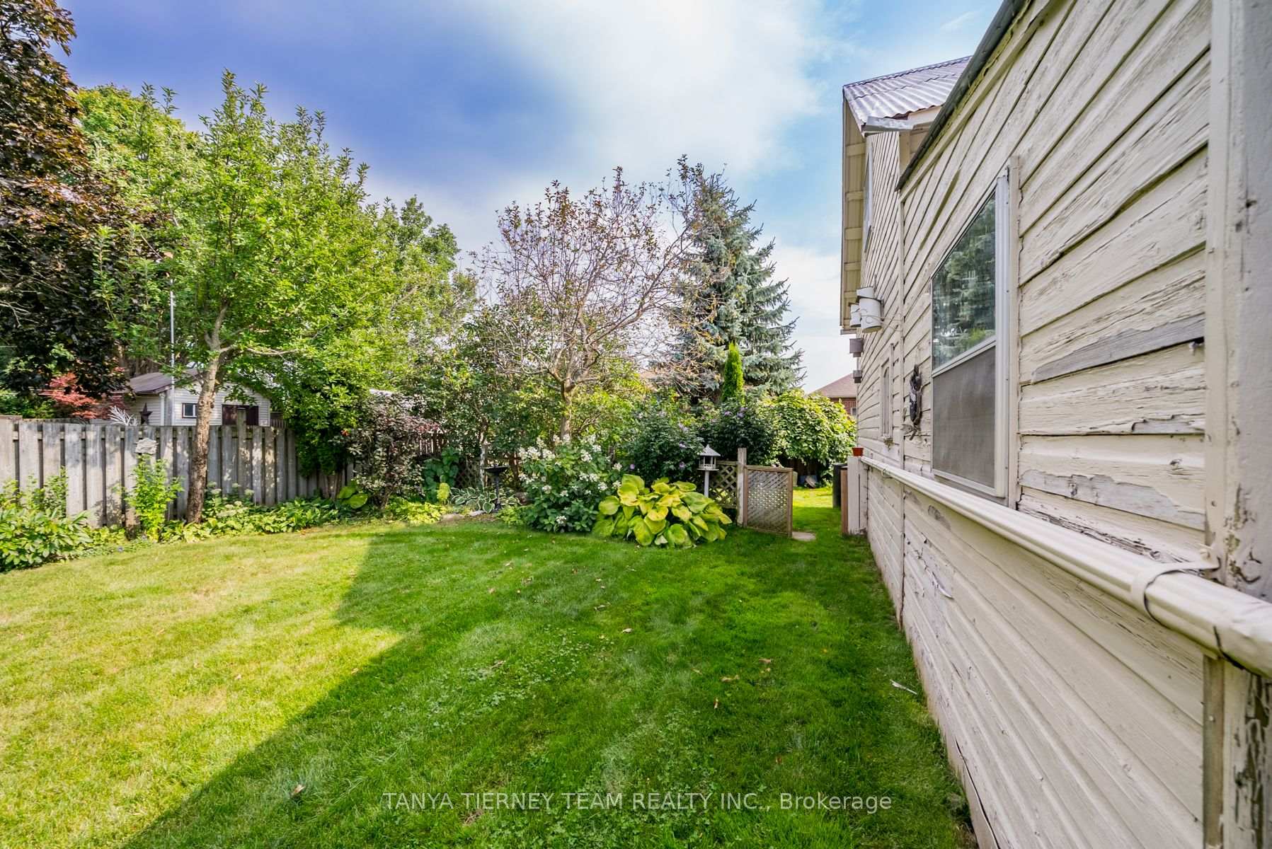 Photo 42 of 378 Major Street, Scugog, Port Perry — HOMEH