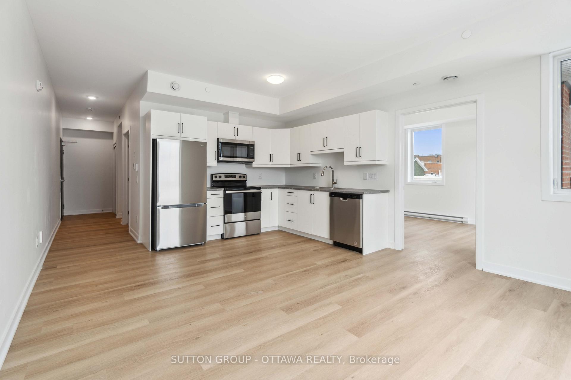 Photo 3 of Unit 206, 7 Maple Avenue, Smiths Falls — HOMEH