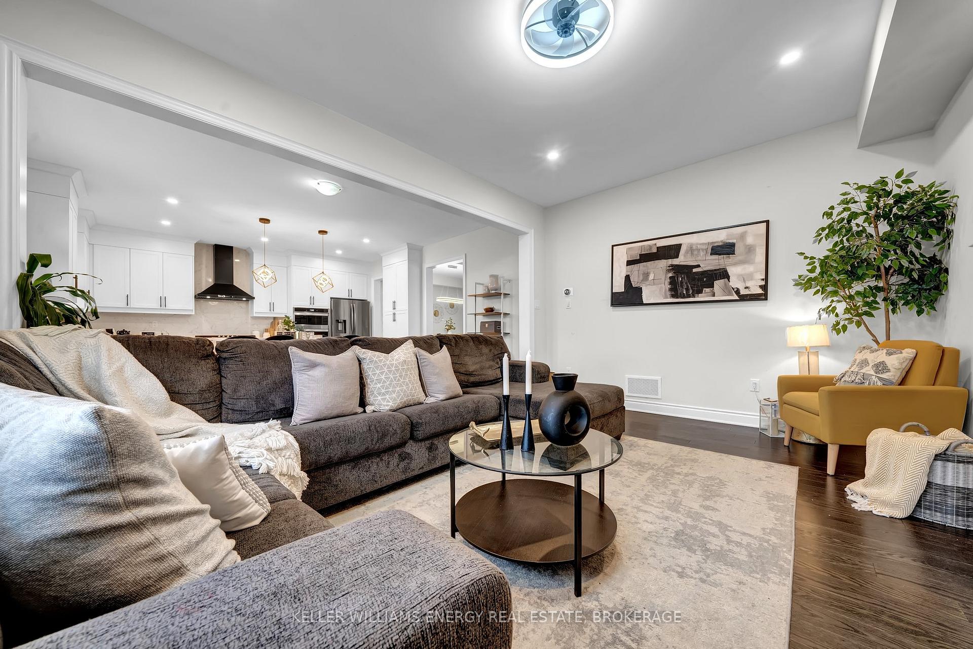 Photo 15 of 55 Elmhurst Street, Scugog, Port Perry — HOMEH