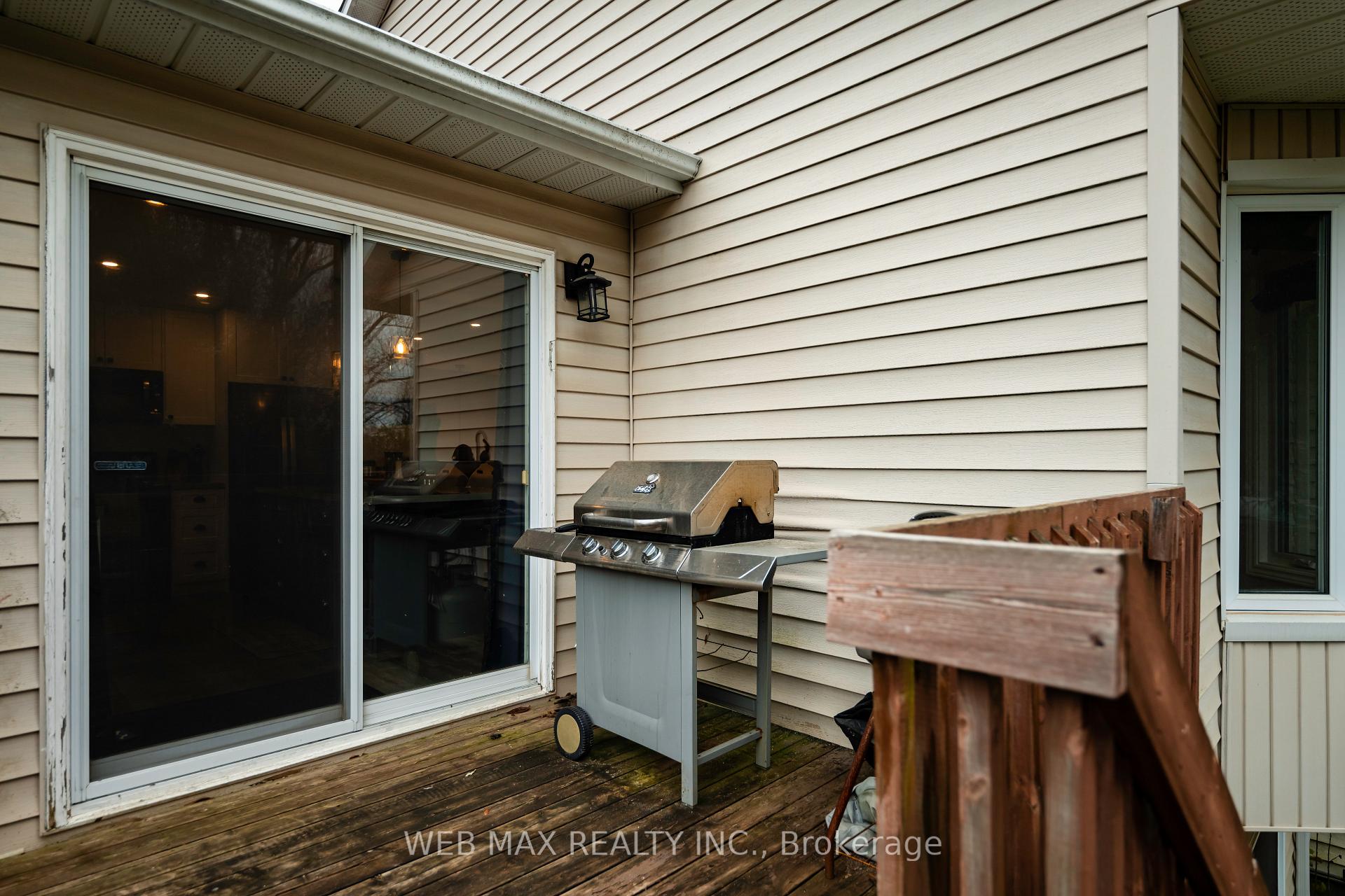Photo 4 of 338 Shelburne Place, Shelburne — HOMEH