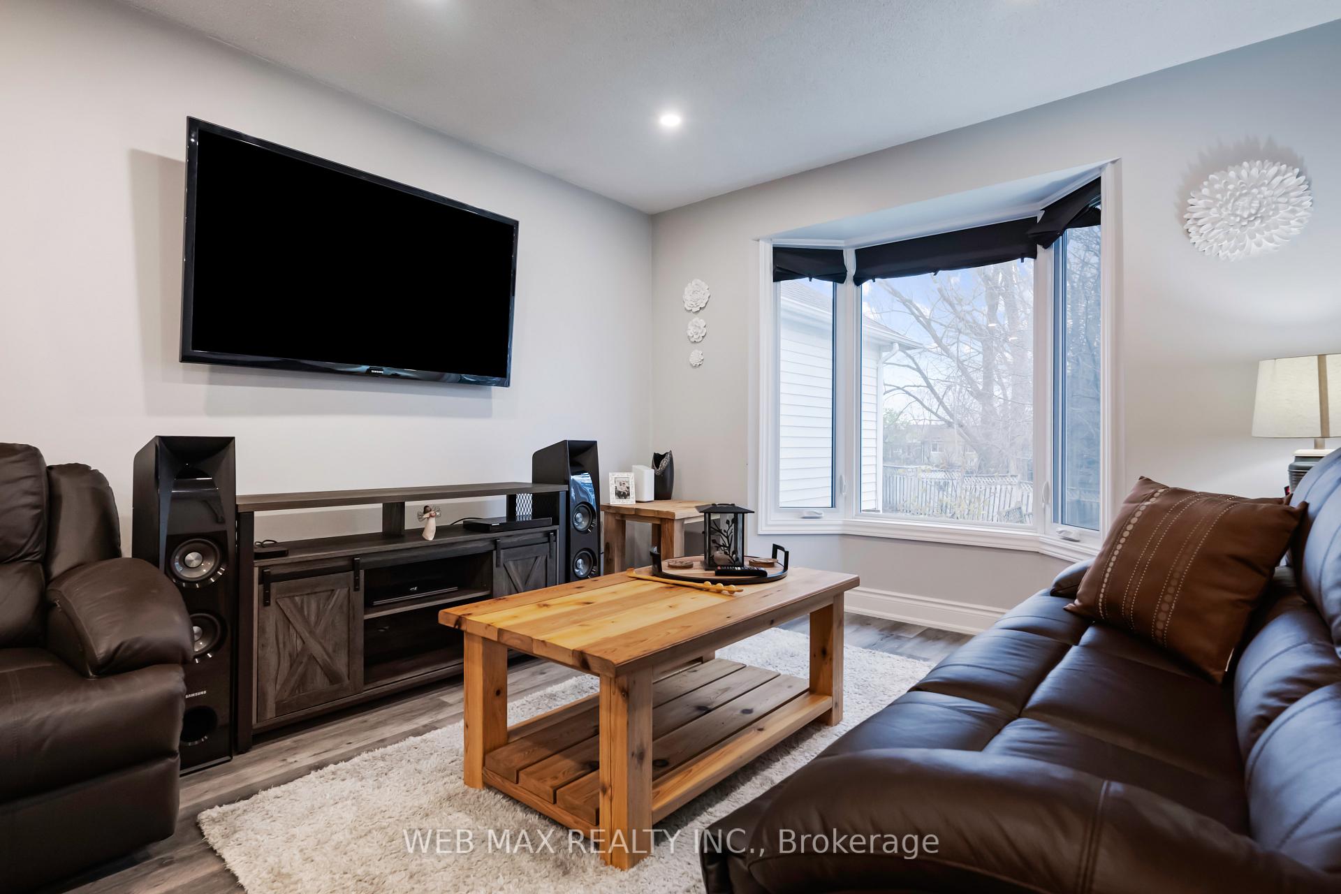 Photo 8 of 338 Shelburne Place, Shelburne — HOMEH