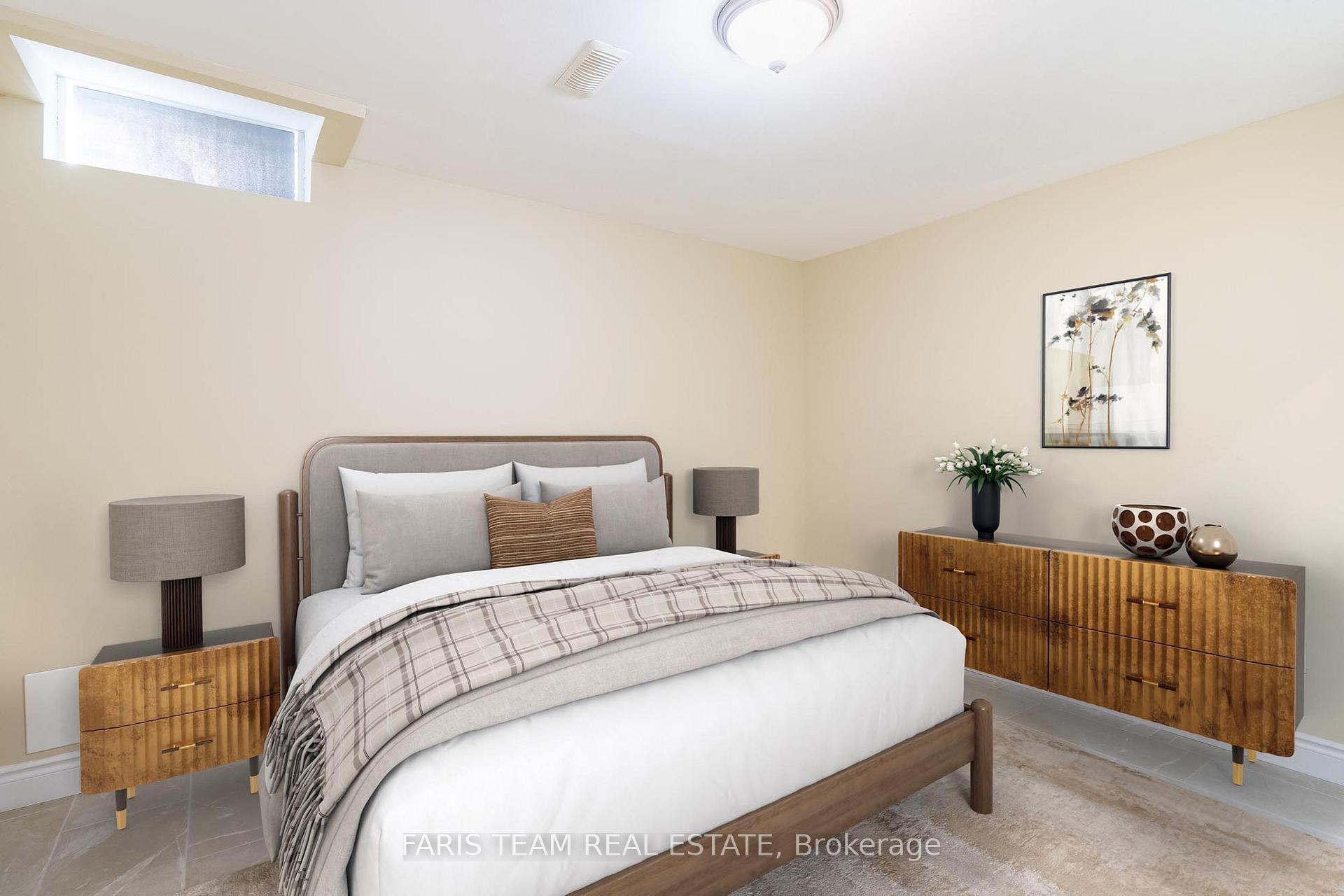 Photo 15 of 746 Halbert Drive, Shelburne — HOMEH