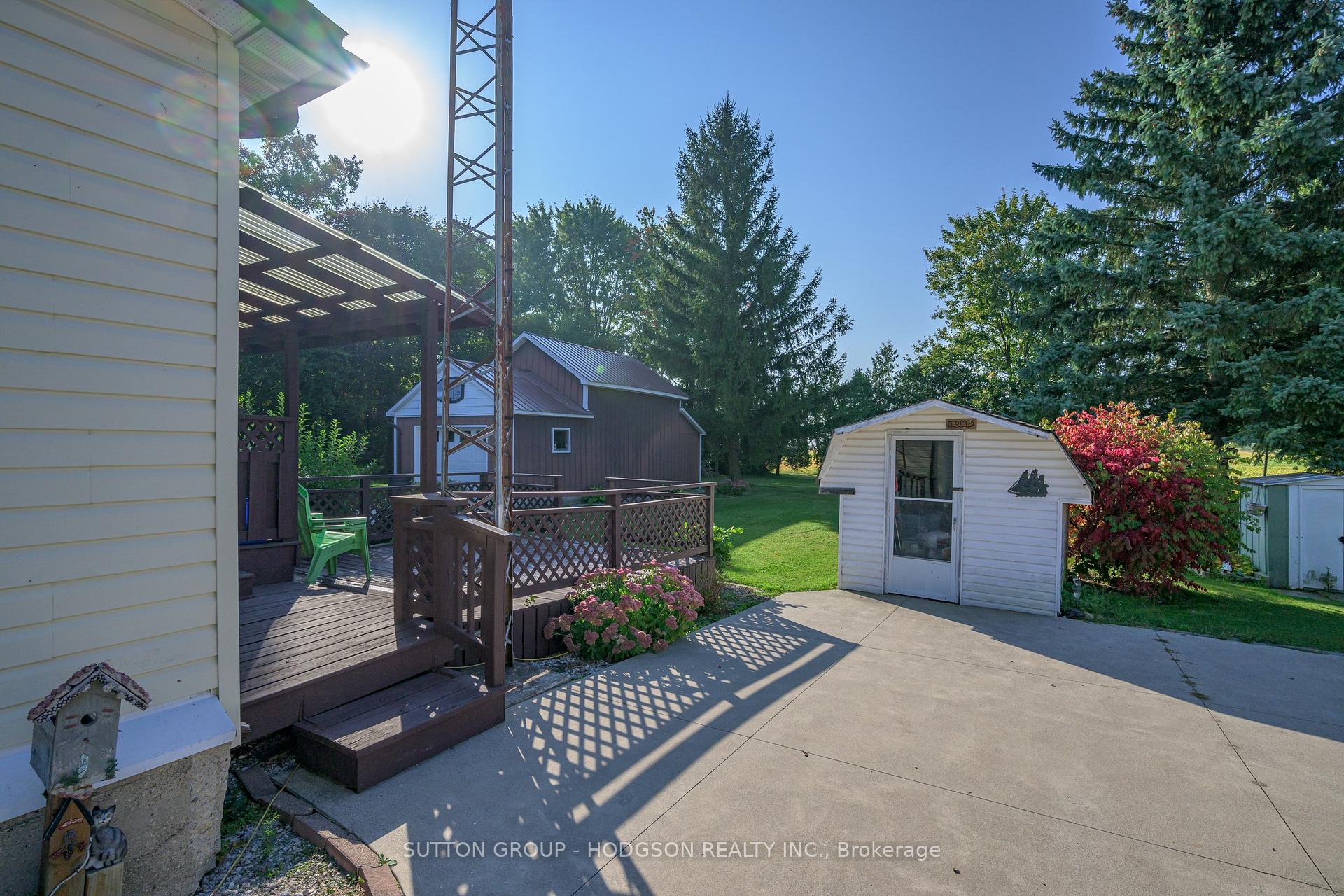 Photo 3 of 35 Victoria Avenue E, South Huron, Stephen — HOMEH