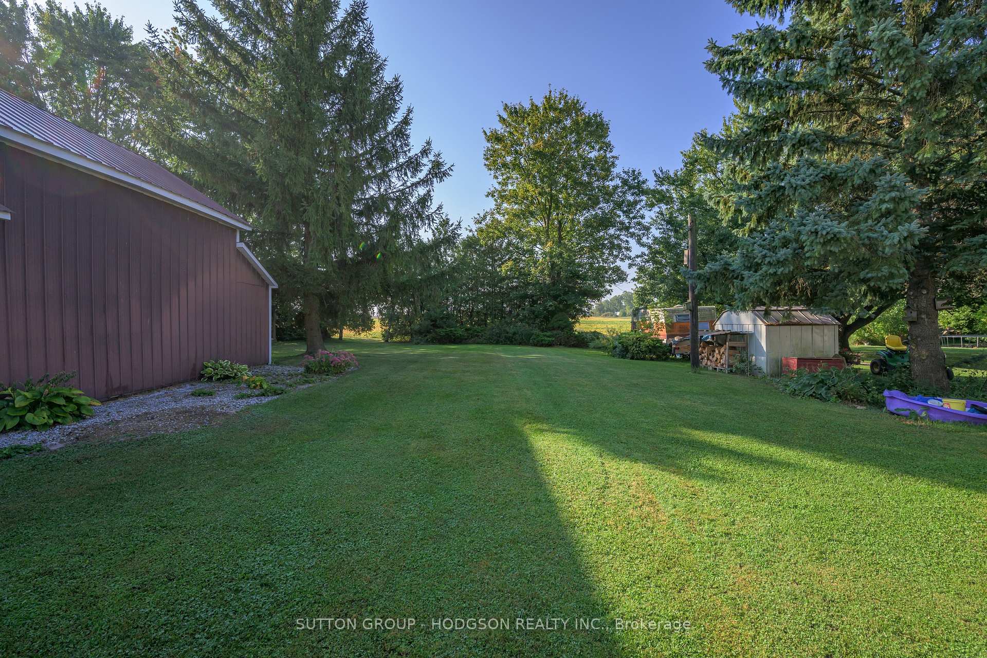 Photo 4 of 35 Victoria Avenue E, South Huron, Stephen — HOMEH
