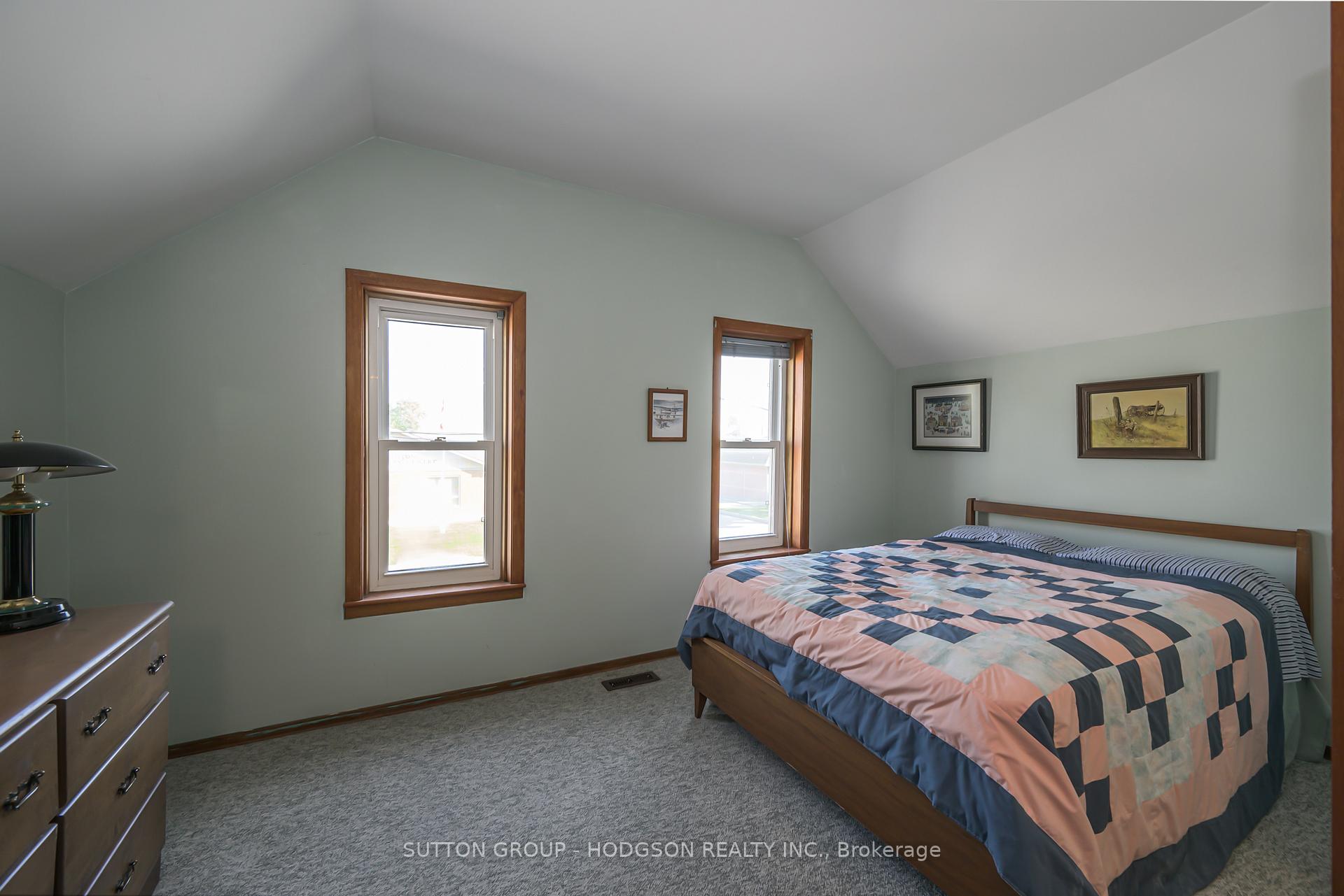 Photo 21 of 35 Victoria Avenue E, South Huron, Stephen — HOMEH