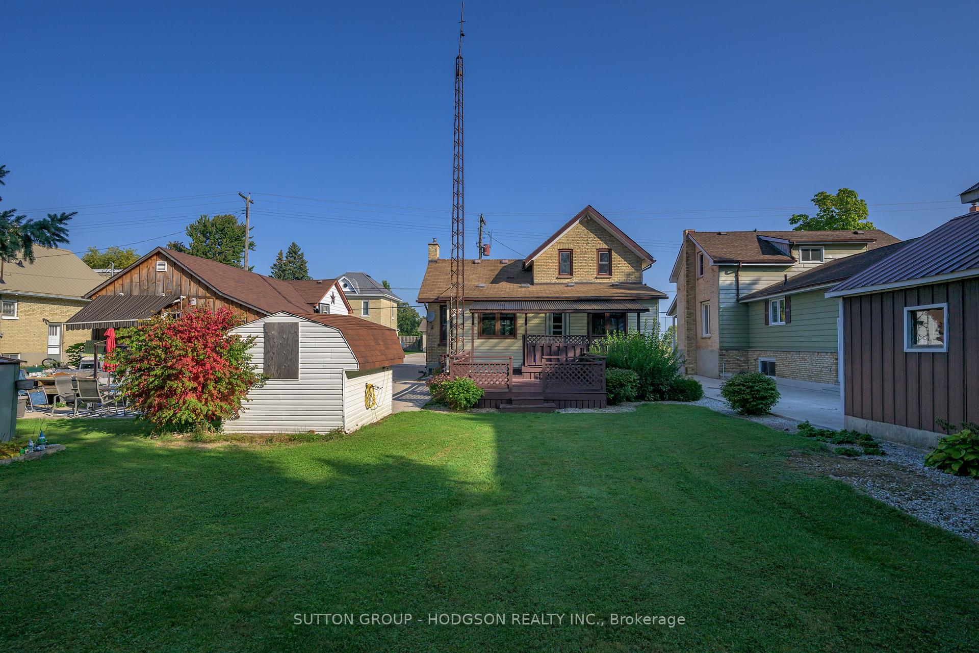 Photo 27 of 35 Victoria Avenue E, South Huron, Stephen — HOMEH