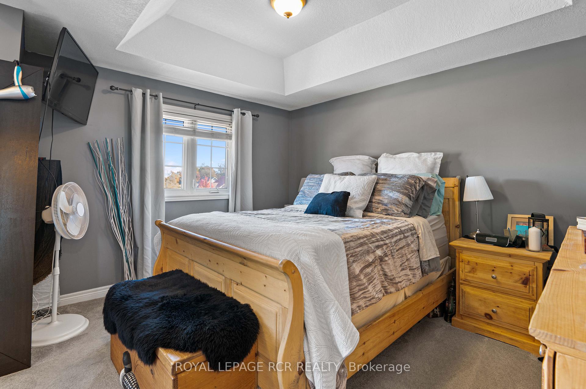 Photo 17 of 316 Rintoul Crescent, Shelburne — HOMEH