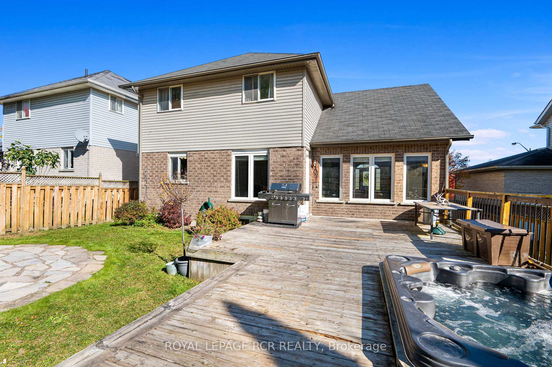 Photo 22 of 316 Rintoul Crescent, Shelburne — HOMEH