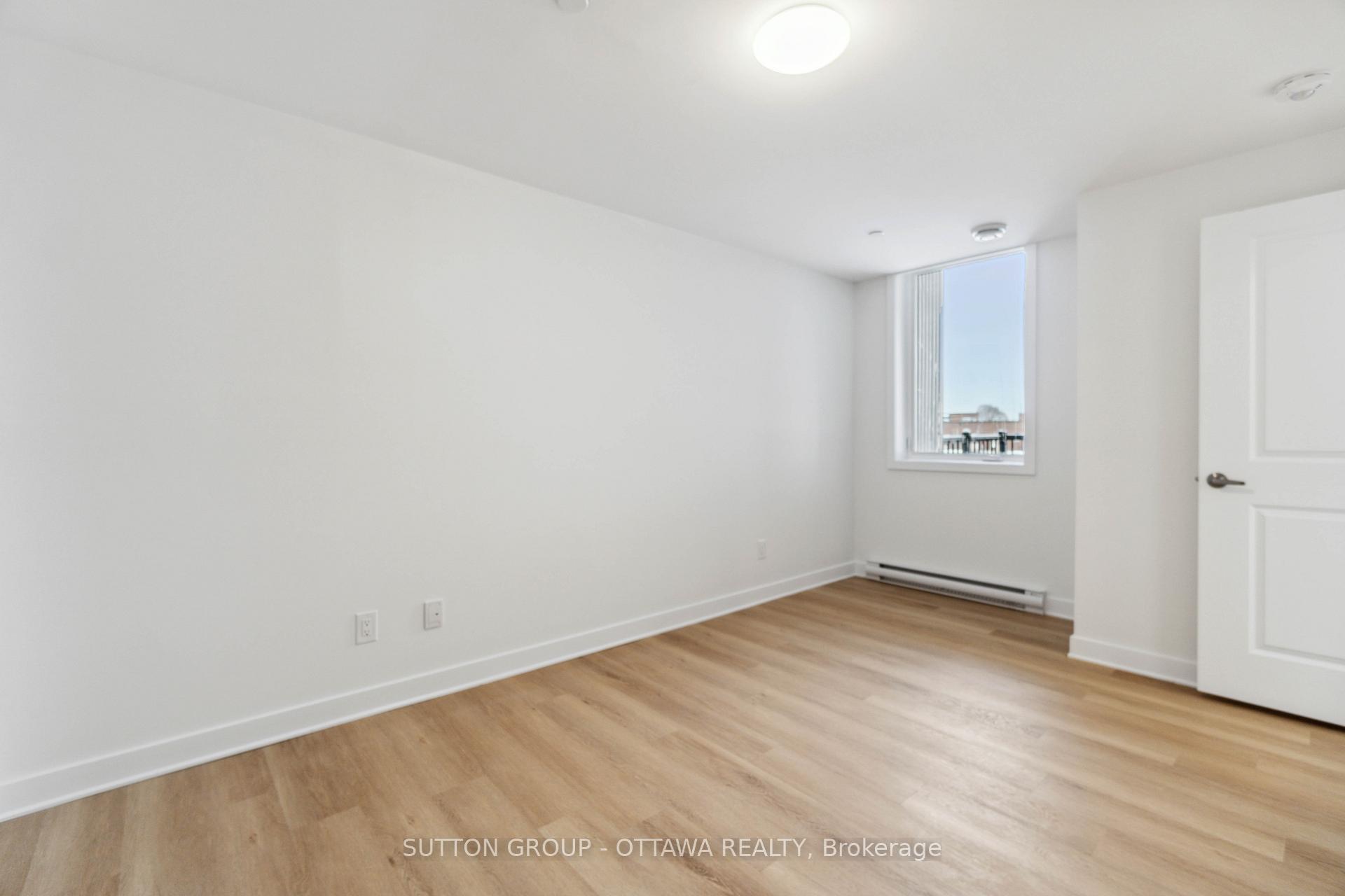 Photo 8 of Unit 205, 7 Maple Avenue, Smiths Falls — HOMEH