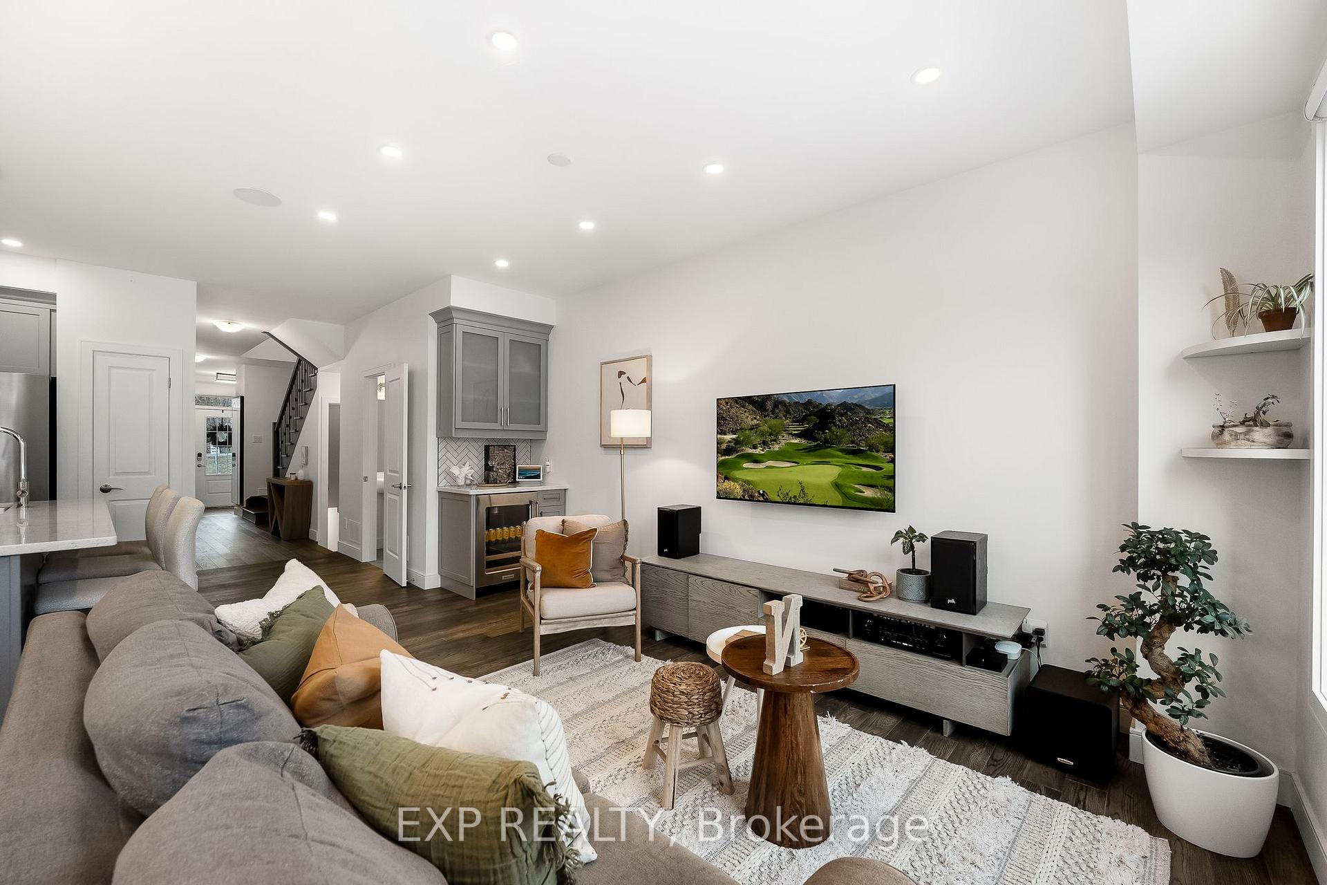 Photo 11 of 50 Shand Lane, Scugog, Port Perry — HOMEH