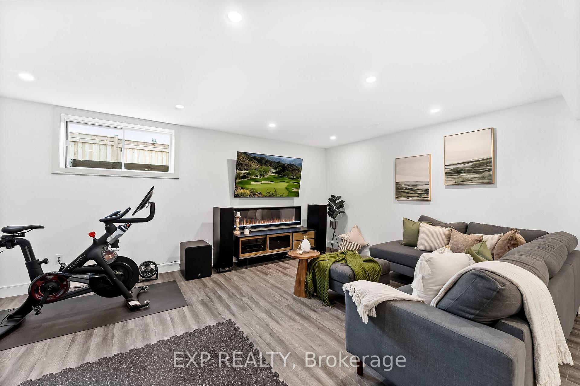 Photo 39 of 50 Shand Lane, Scugog, Port Perry — HOMEH
