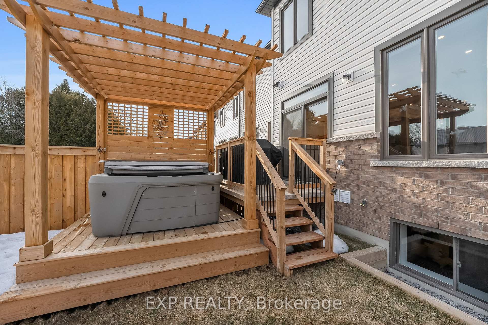 Photo 47 of 50 Shand Lane, Scugog, Port Perry — HOMEH