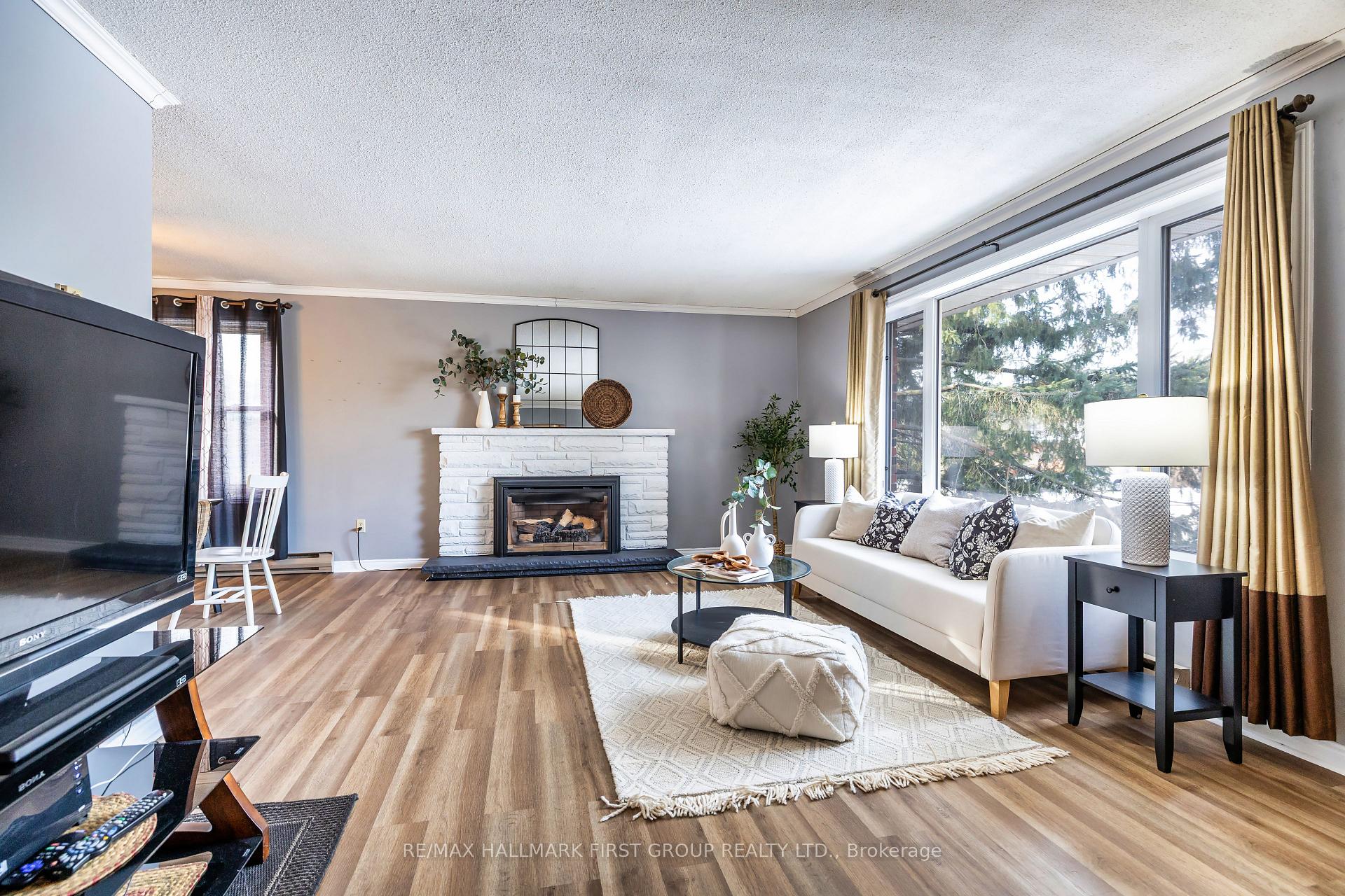 Photo 5 of 11 Riverview Drive, Scugog, Port Perry — HOMEH