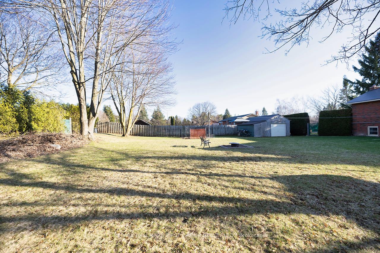 Photo 20 of 11 Riverview Drive, Scugog, Port Perry — HOMEH