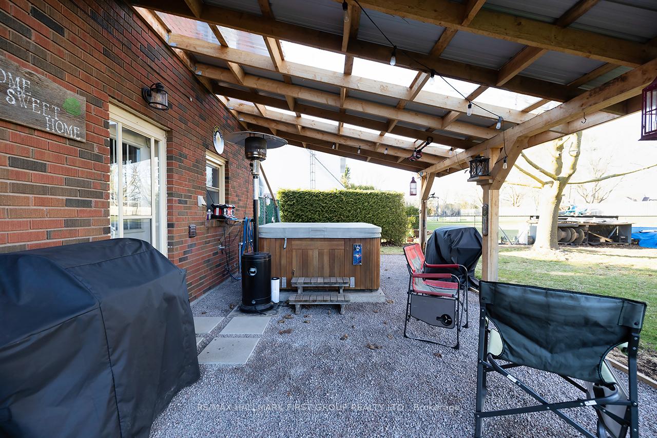 Photo 22 of 11 Riverview Drive, Scugog, Port Perry — HOMEH