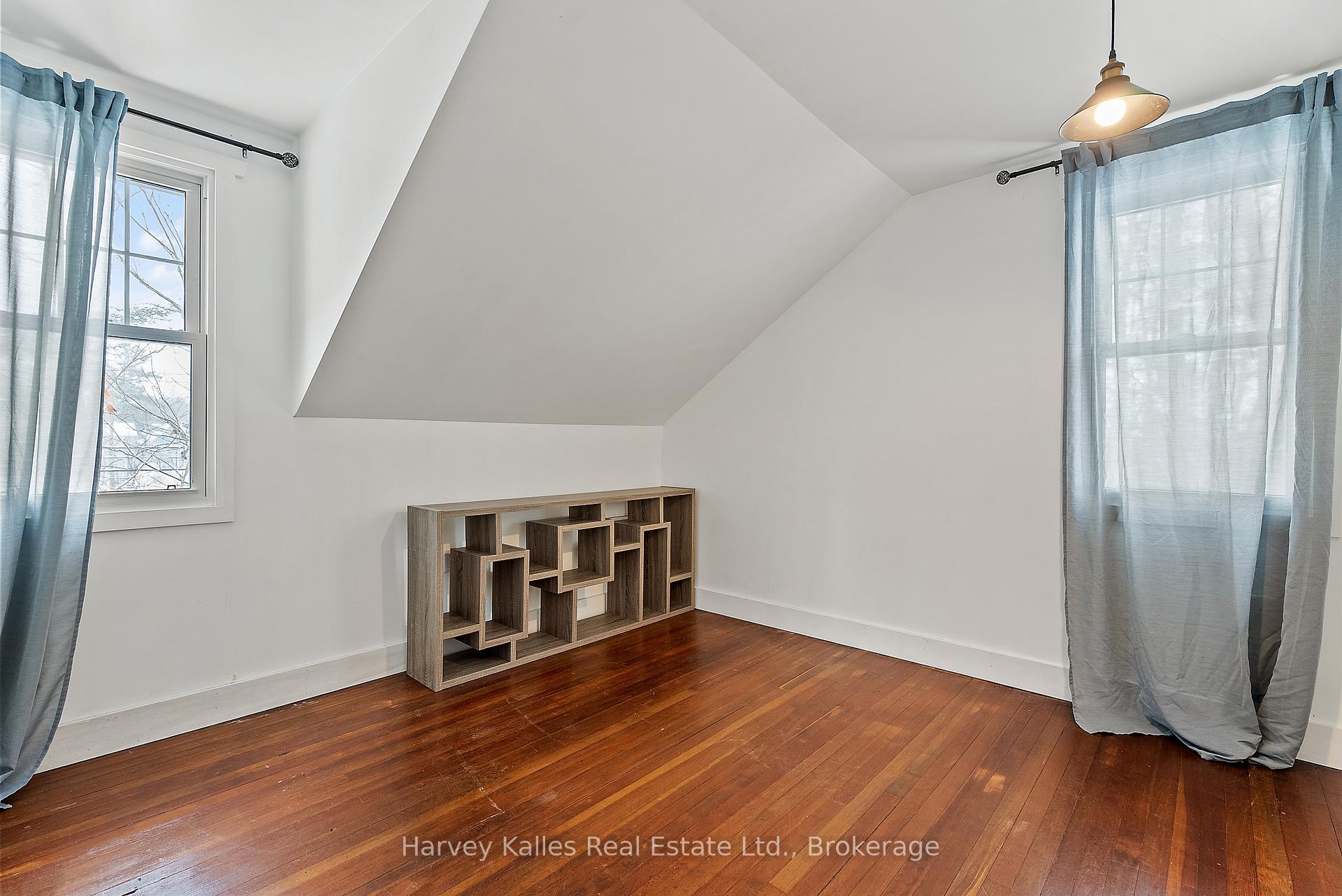 Photo 26 of 16 Oak Street, Seguin — HOMEH