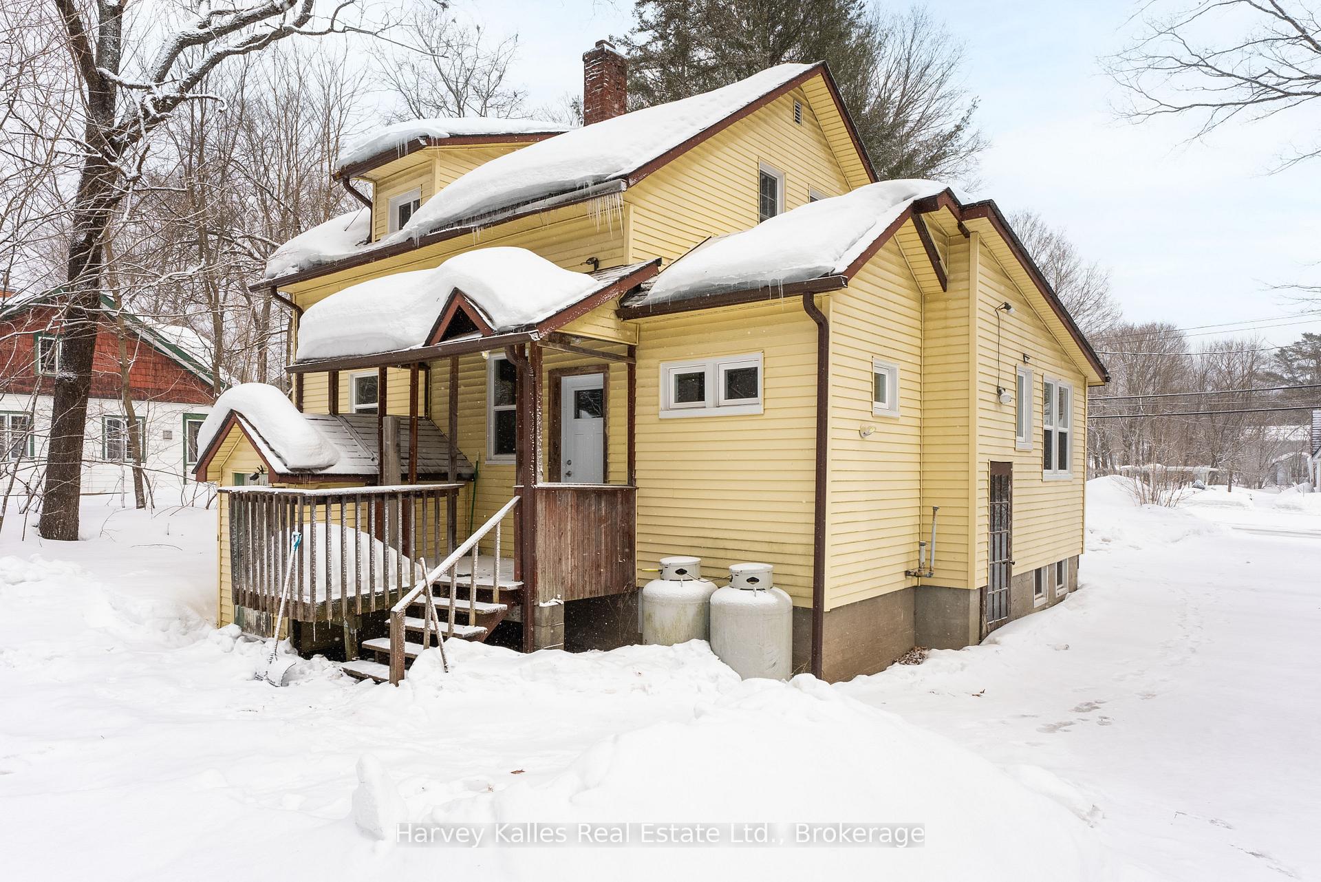Photo 38 of 16 Oak Street, Seguin — HOMEH