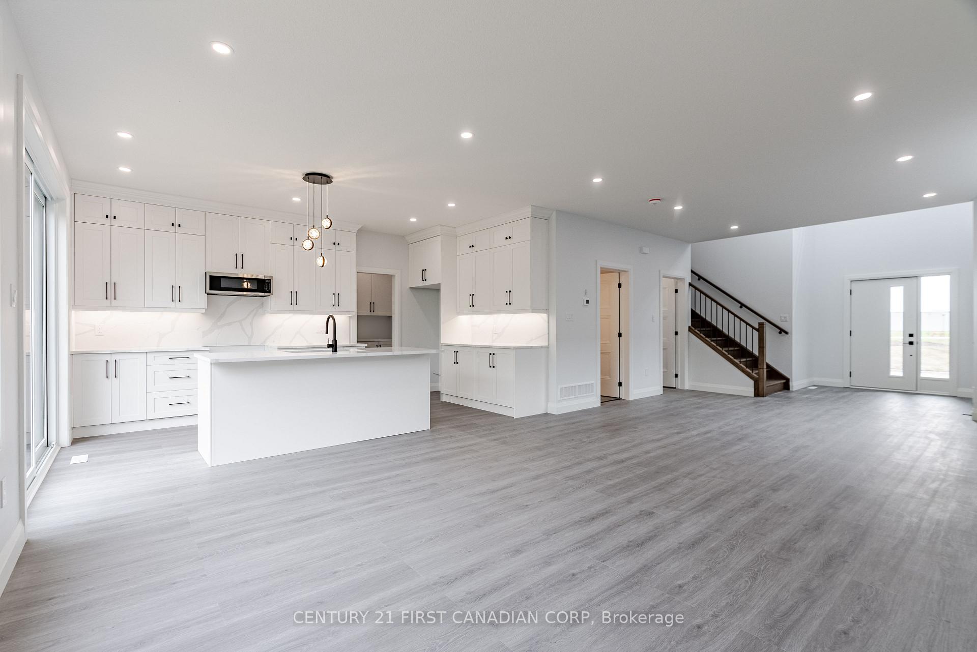 Photo 8 of 124 Greene Street, South Huron, Exeter — HOMEH