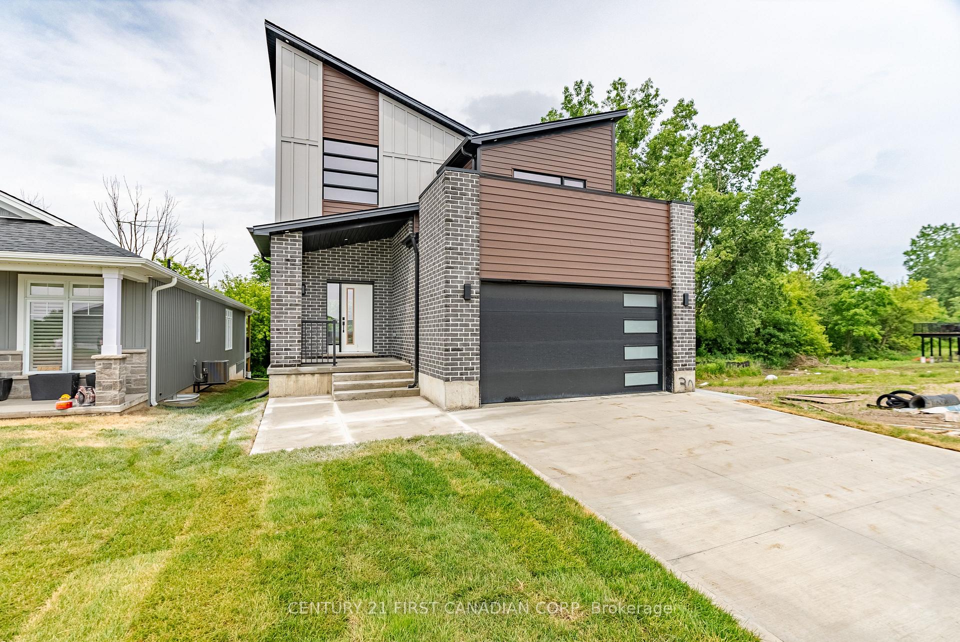 Photo 38 of 124 Greene Street, South Huron, Exeter — HOMEH