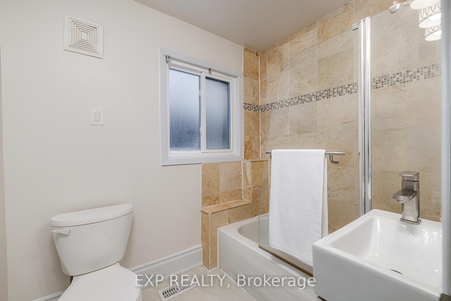 Photo 11 of 127 Joseph Street, Shelburne — HOMEH
