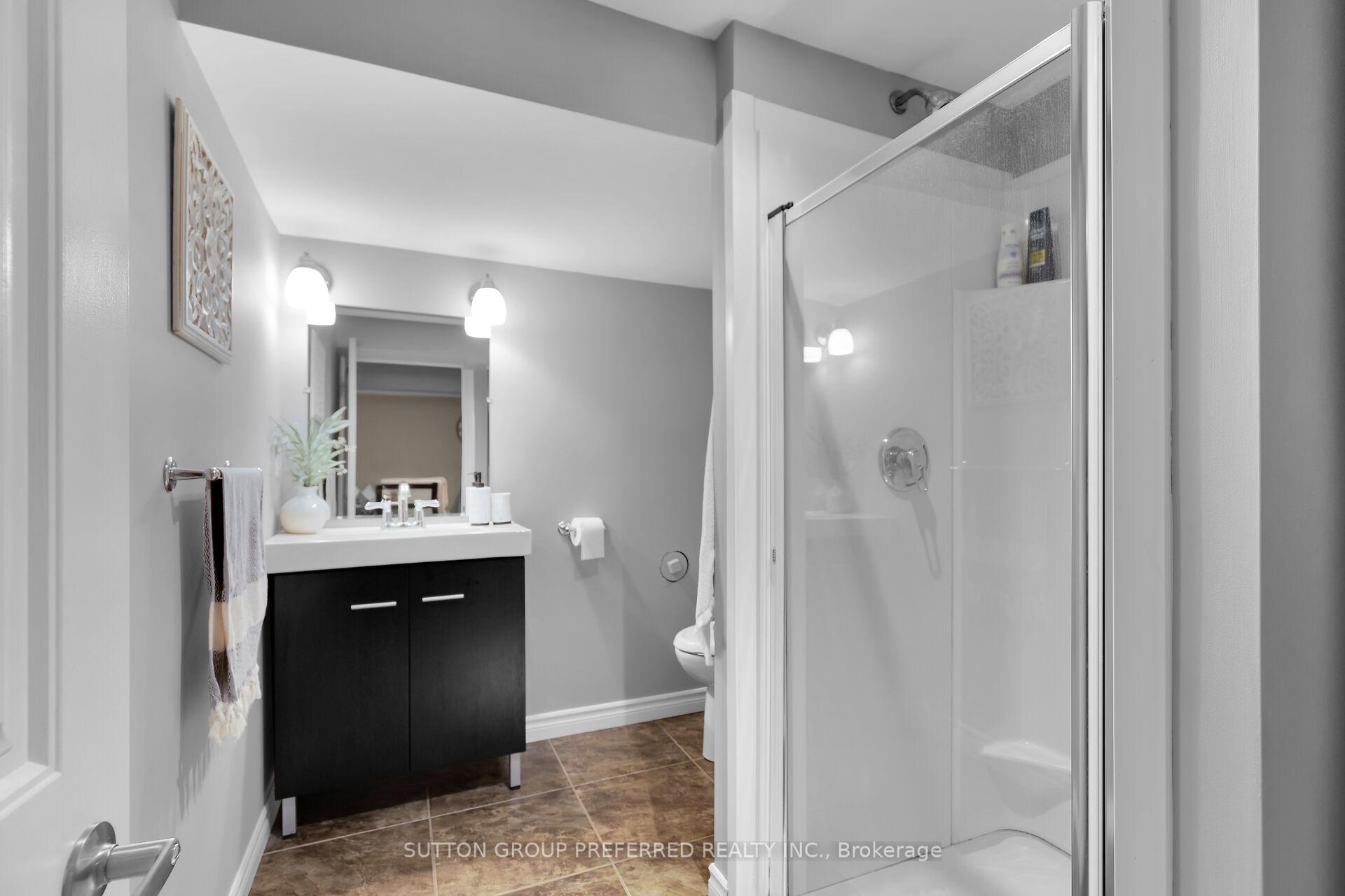 Photo 11 of 82 John Street W, South Huron, Exeter — HOMEH