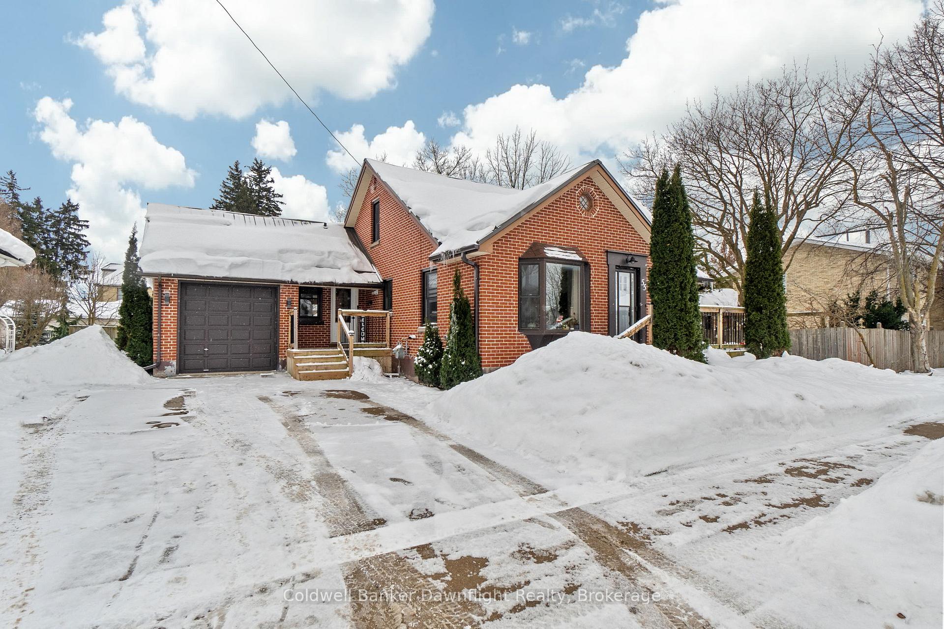 Photo 2 of 55 Sanders Street E, South Huron, Exeter — HOMEH