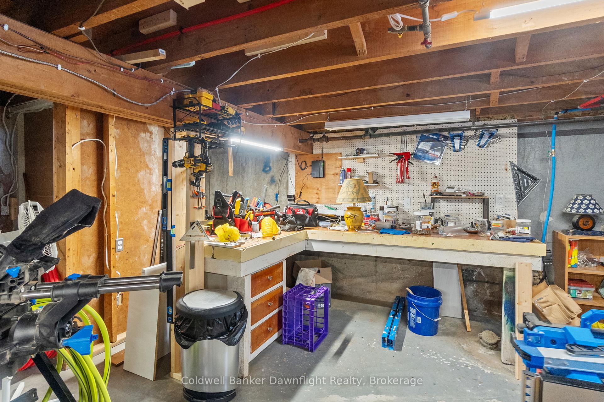 Photo 35 of 55 Sanders Street E, South Huron, Exeter — HOMEH