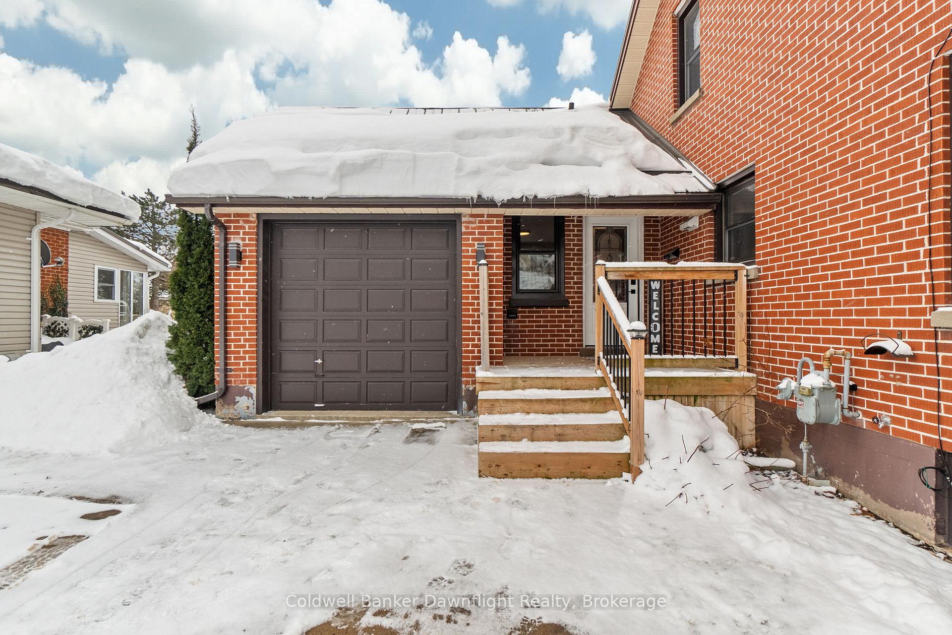Photo 39 of 55 Sanders Street E, South Huron, Exeter — HOMEH