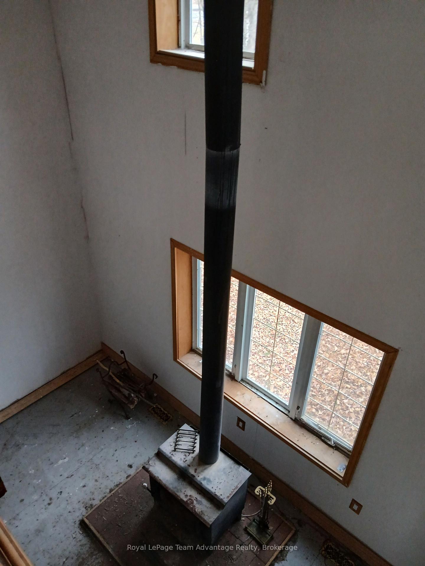 Photo 3 of 109 Blackstone/crane Lk Road, Seguin — HOMEH