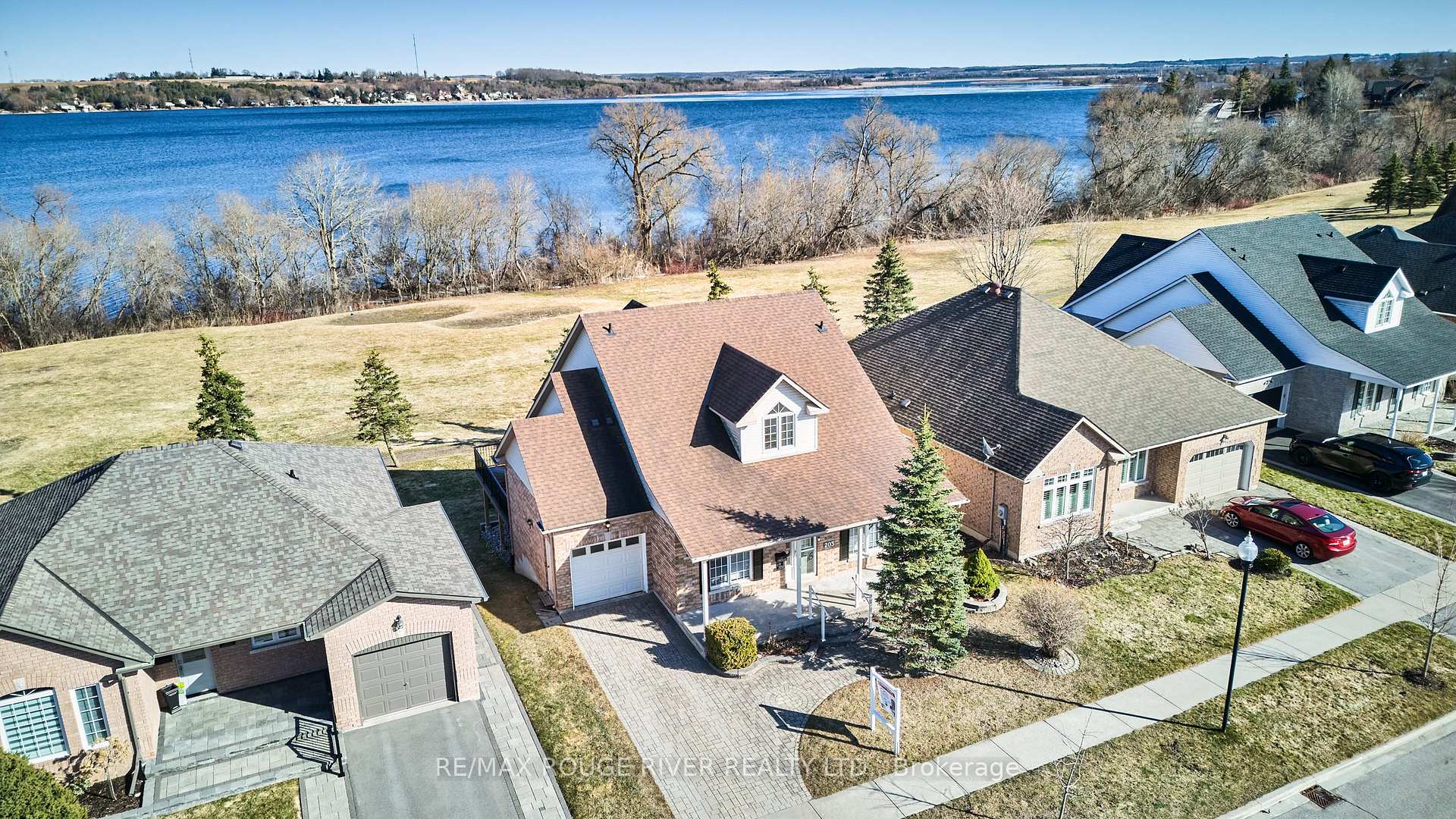 Photo 1 of 203 Waterbury Crescent, Scugog, Port Perry — HOMEH