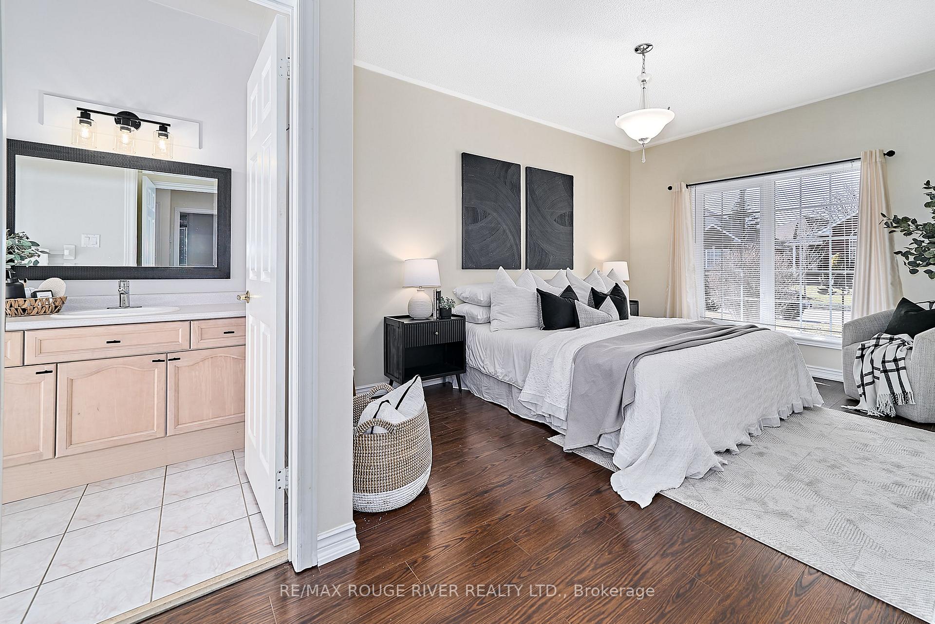 Photo 15 of 203 Waterbury Crescent, Scugog, Port Perry — HOMEH